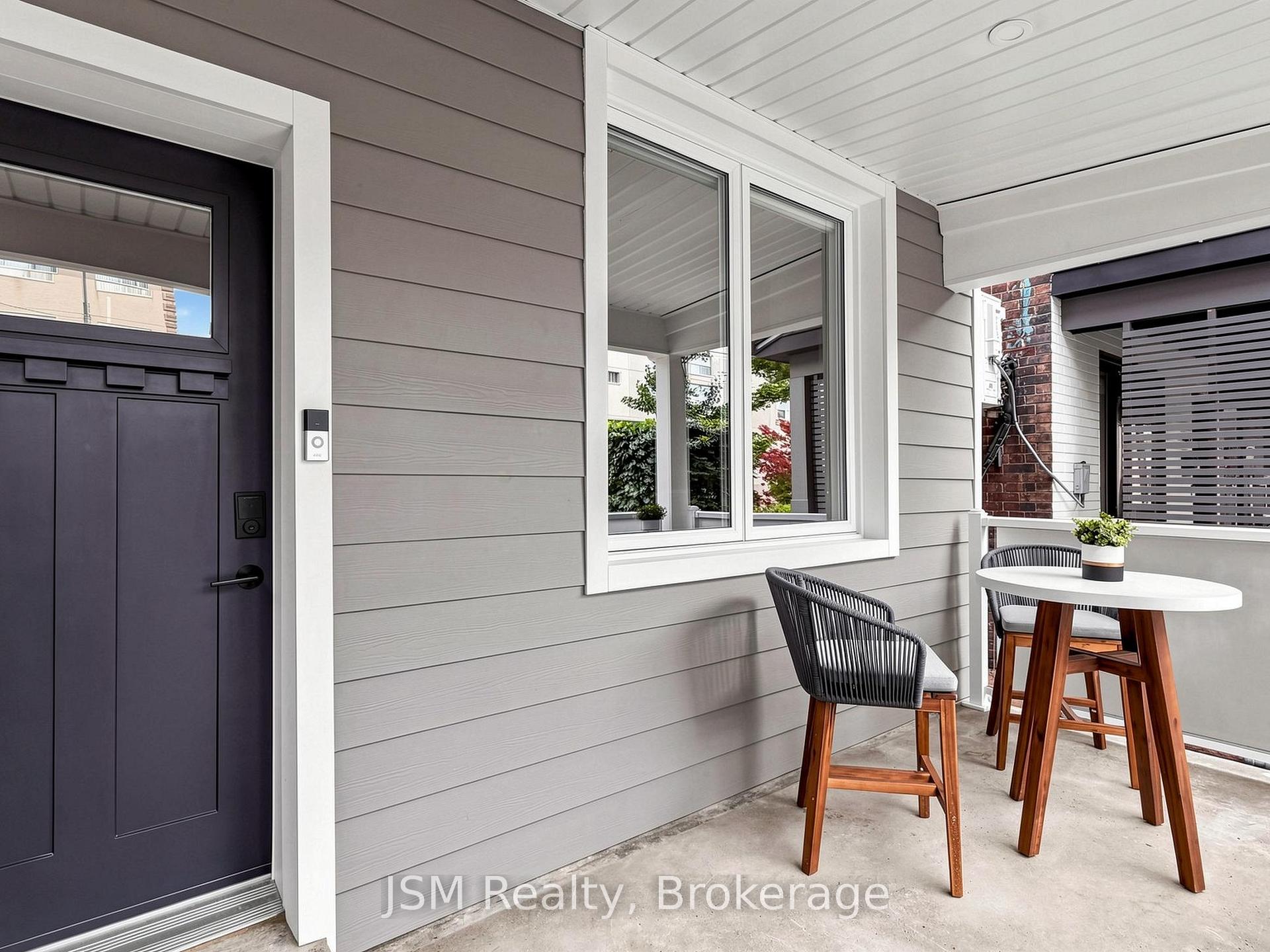 Photo 5 of 969 Lansdowne Avenue, Toronto, Dovercourt-Wallace Emerson-Junction — HOMEH
