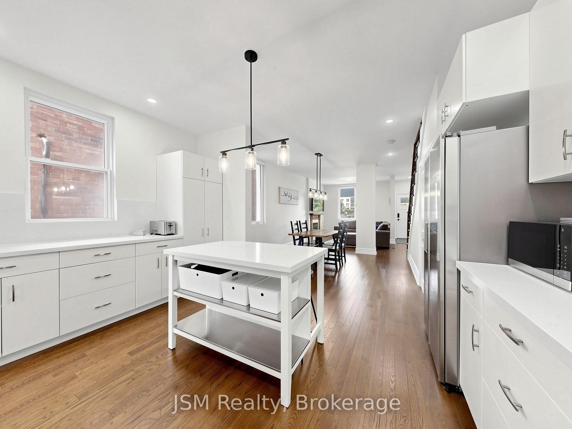 Photo 14 of 969 Lansdowne Avenue, Toronto, Dovercourt-Wallace Emerson-Junction — HOMEH