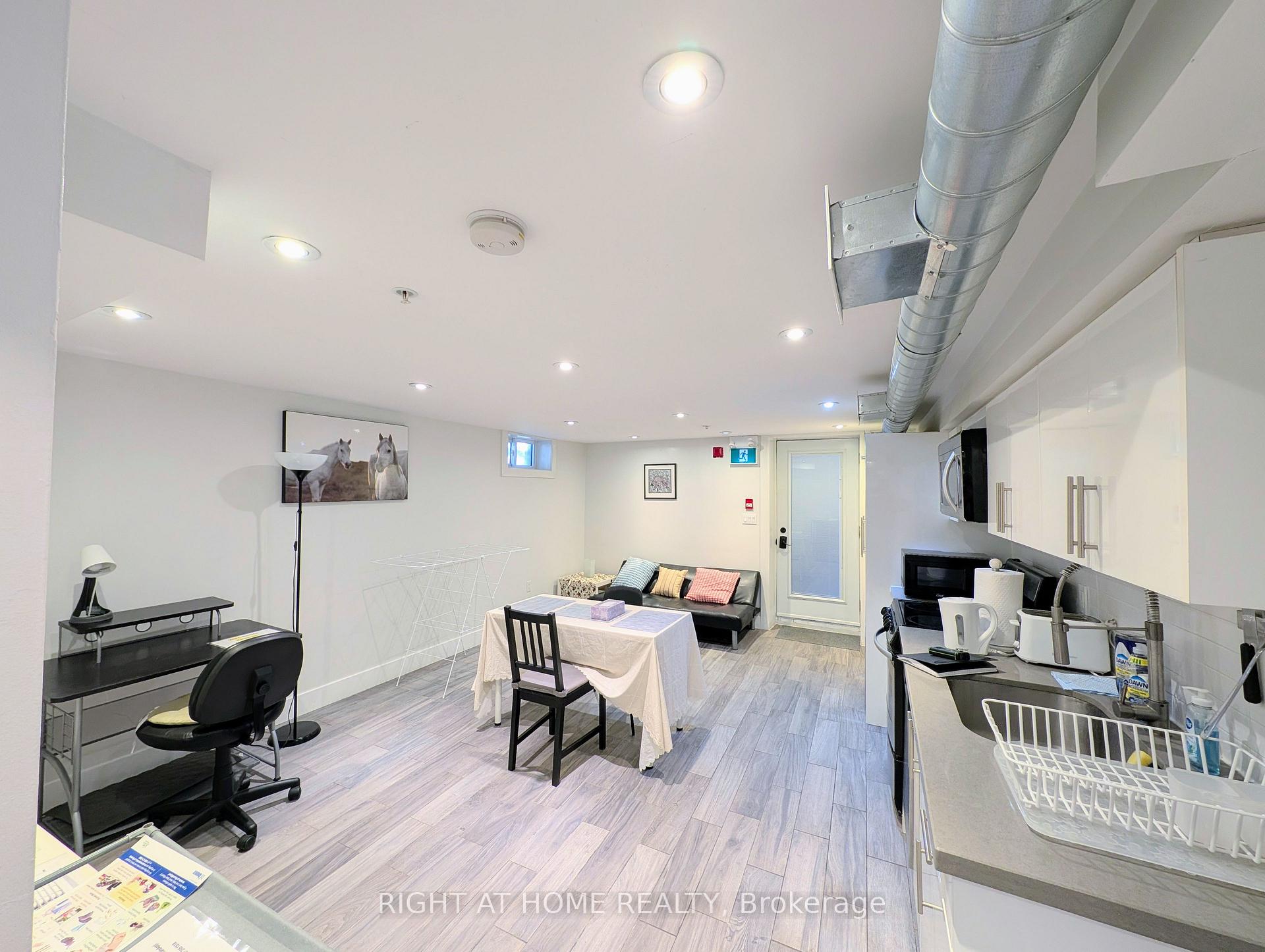Photo 3 of Unit 5, 189 Sheridan Avenue, Toronto, Dufferin Grove — HOMEH