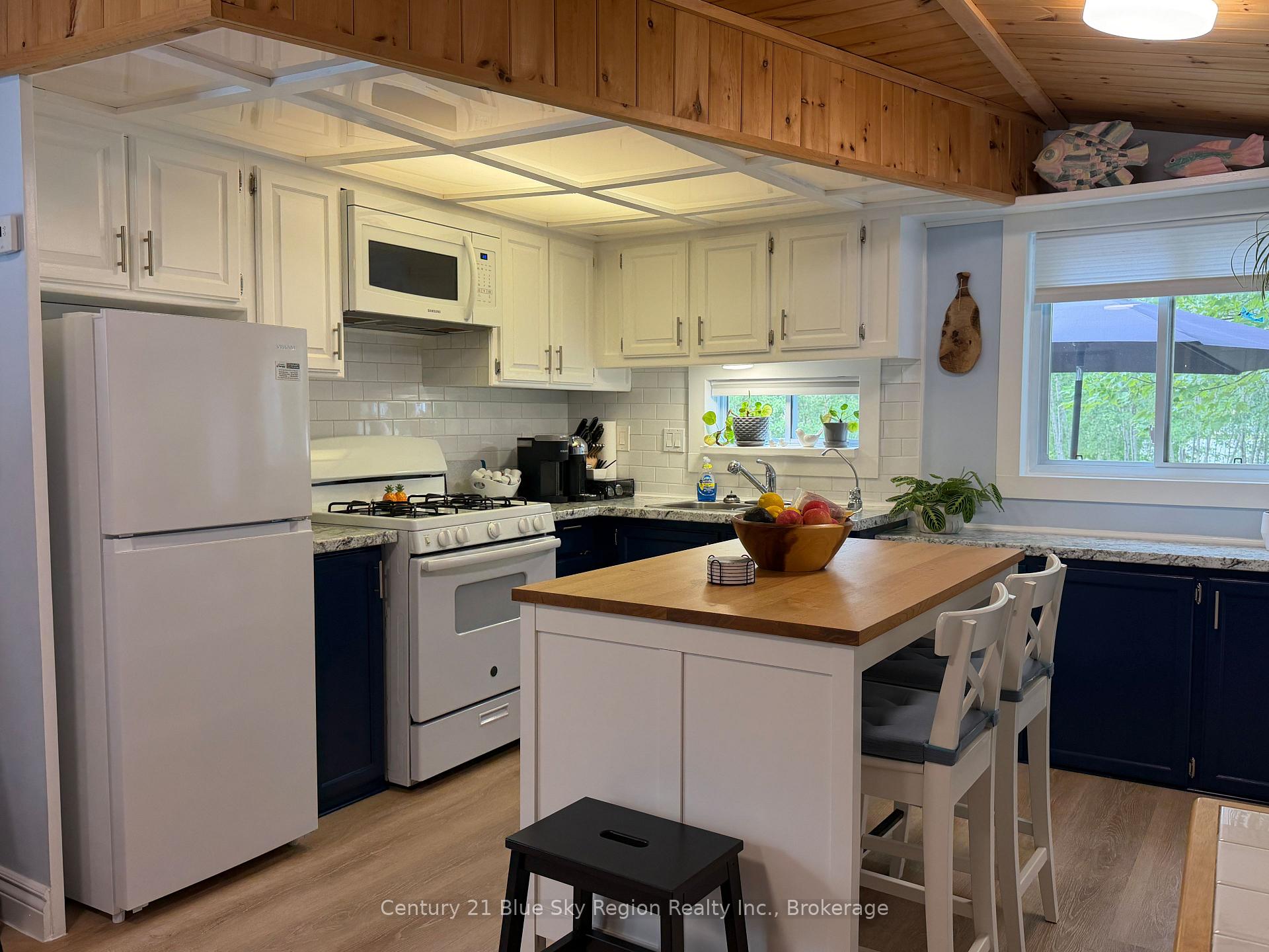Photo 6 of Unit #5, 128 Rivers Road E, Callander — HOMEH