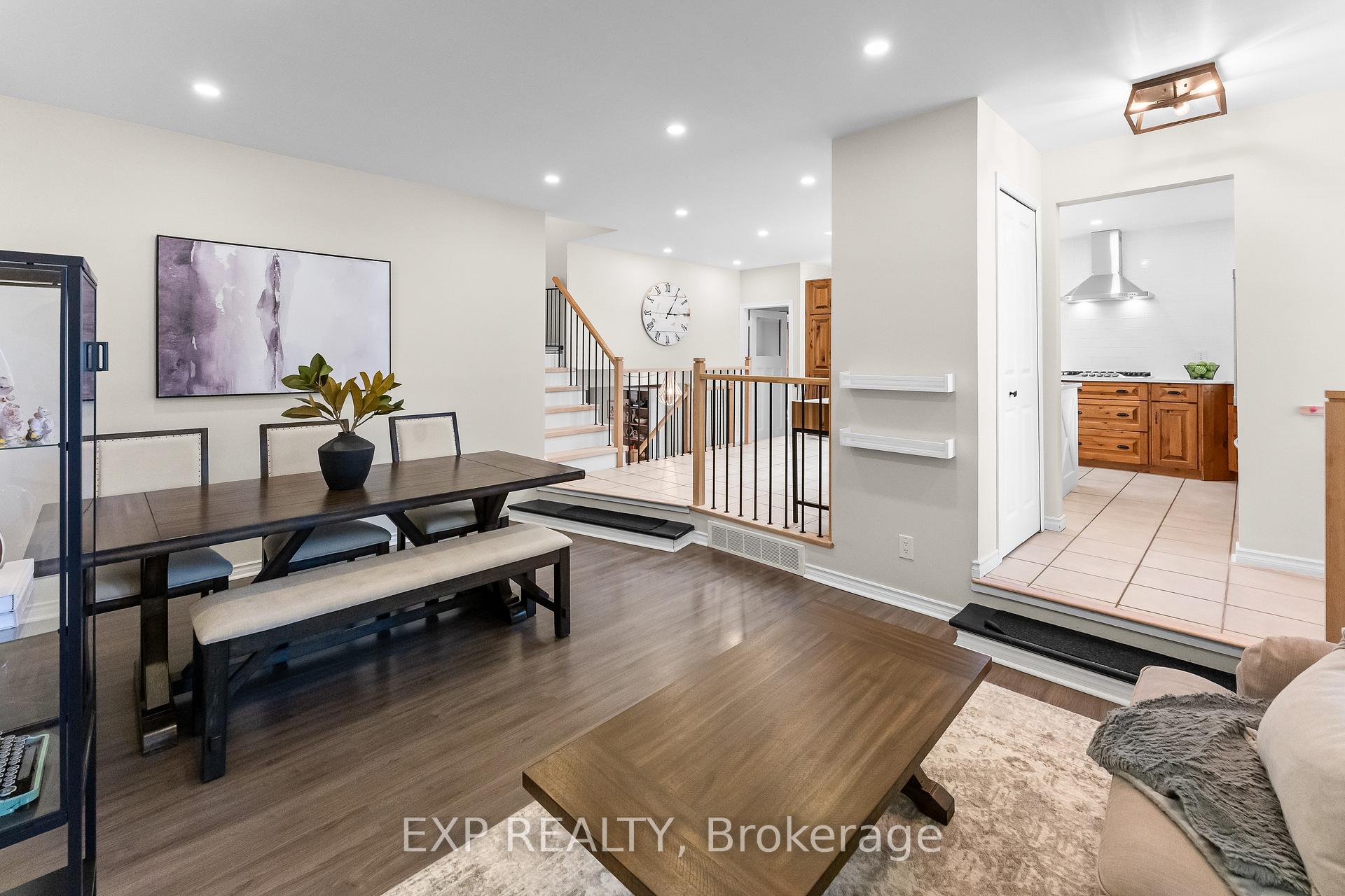 Photo 4 of 10 Brookbank Crescent, Pelham, Fonthill — HOMEH