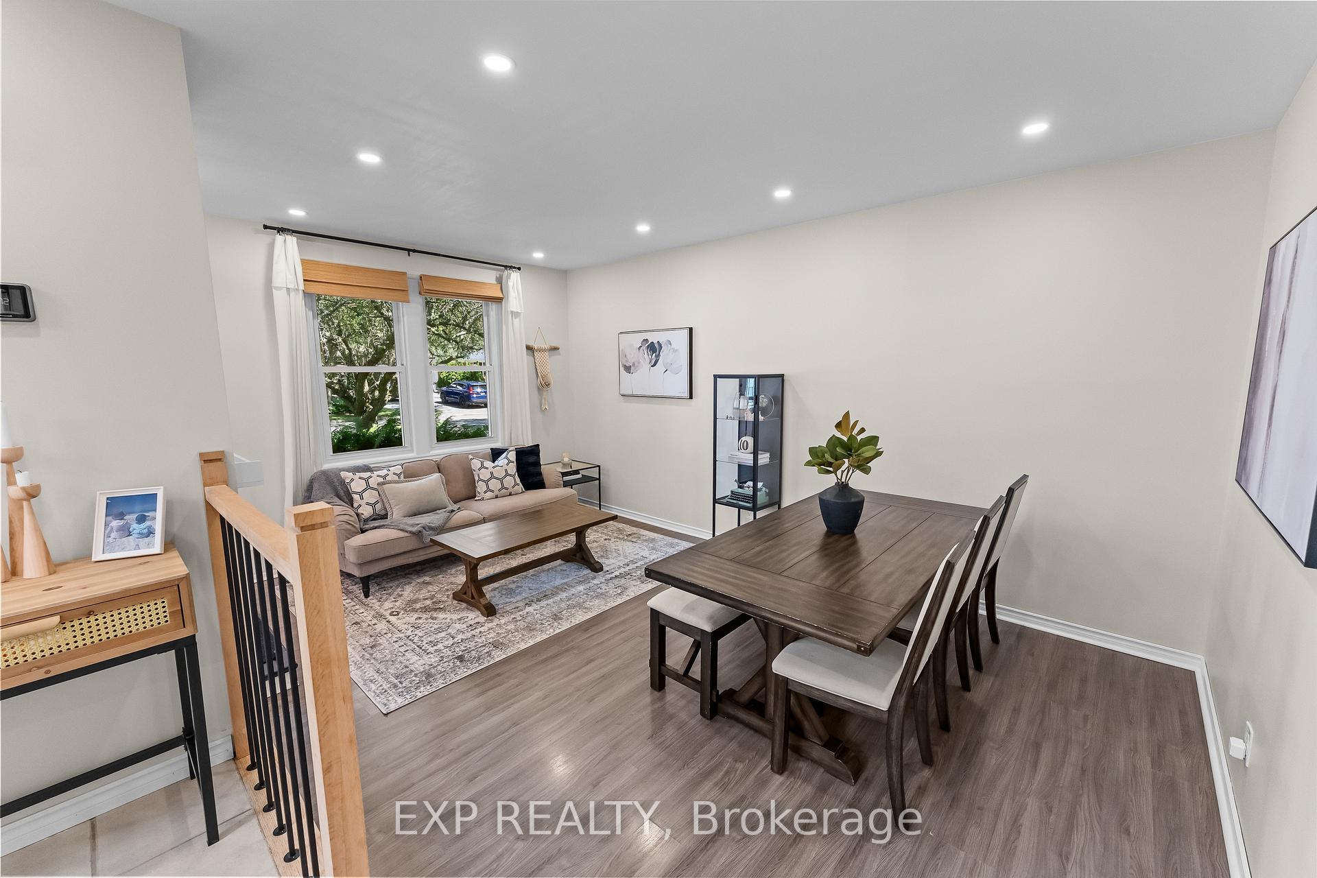 Photo 6 of 10 Brookbank Crescent, Pelham, Fonthill — HOMEH