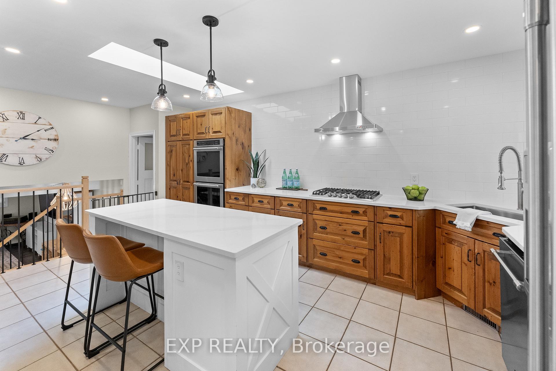 Photo 15 of 10 Brookbank Crescent, Pelham, Fonthill — HOMEH