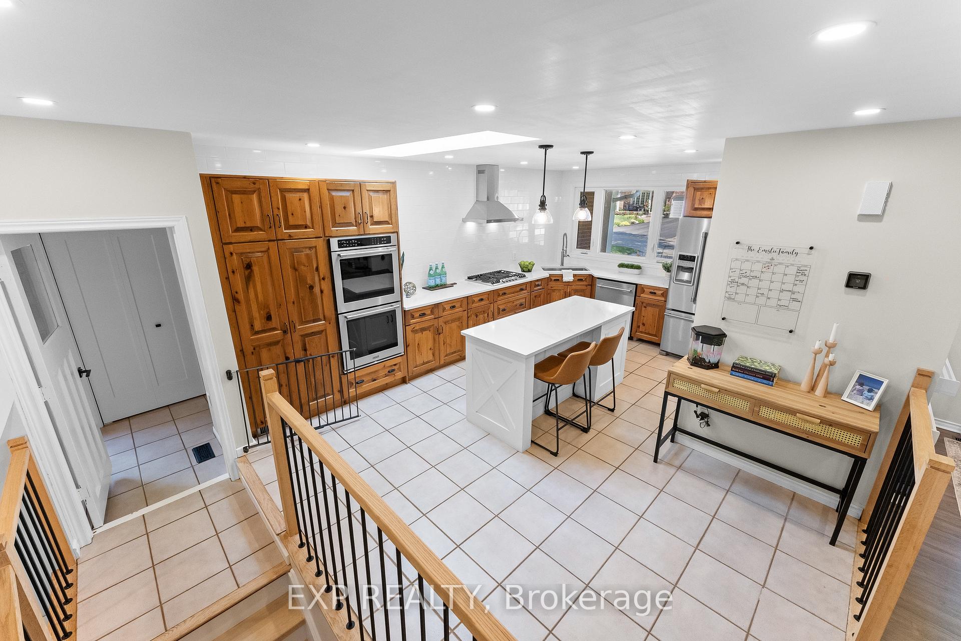 Photo 19 of 10 Brookbank Crescent, Pelham, Fonthill — HOMEH