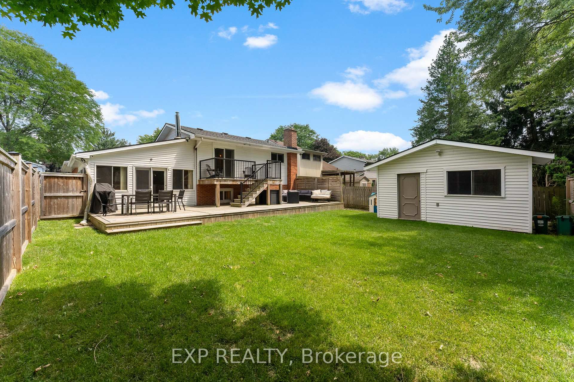 Photo 45 of 10 Brookbank Crescent, Pelham, Fonthill — HOMEH