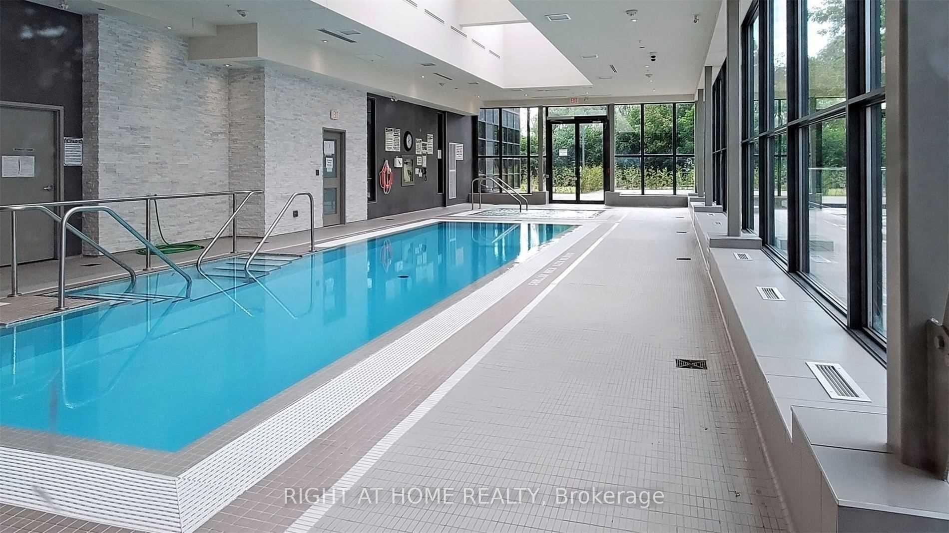 Photo 3 of Unit 1010, 9618 Yonge Street, Richmond Hill, Harding — HOMEH