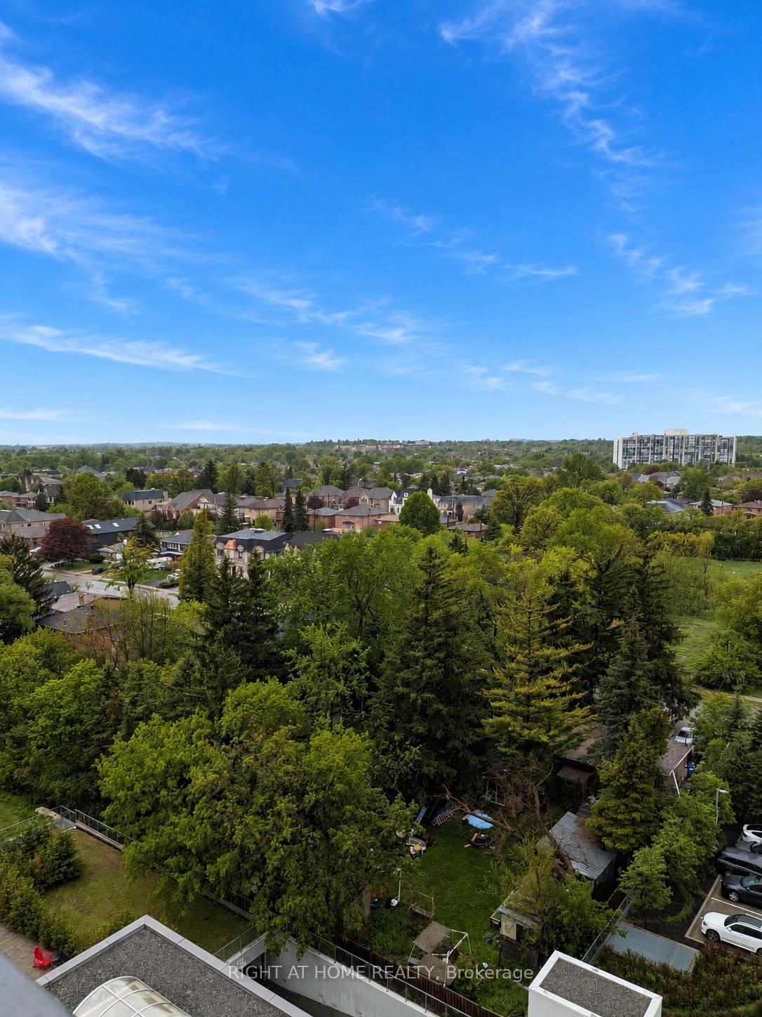 Photo 14 of Unit 1010, 9618 Yonge Street, Richmond Hill, Harding — HOMEH