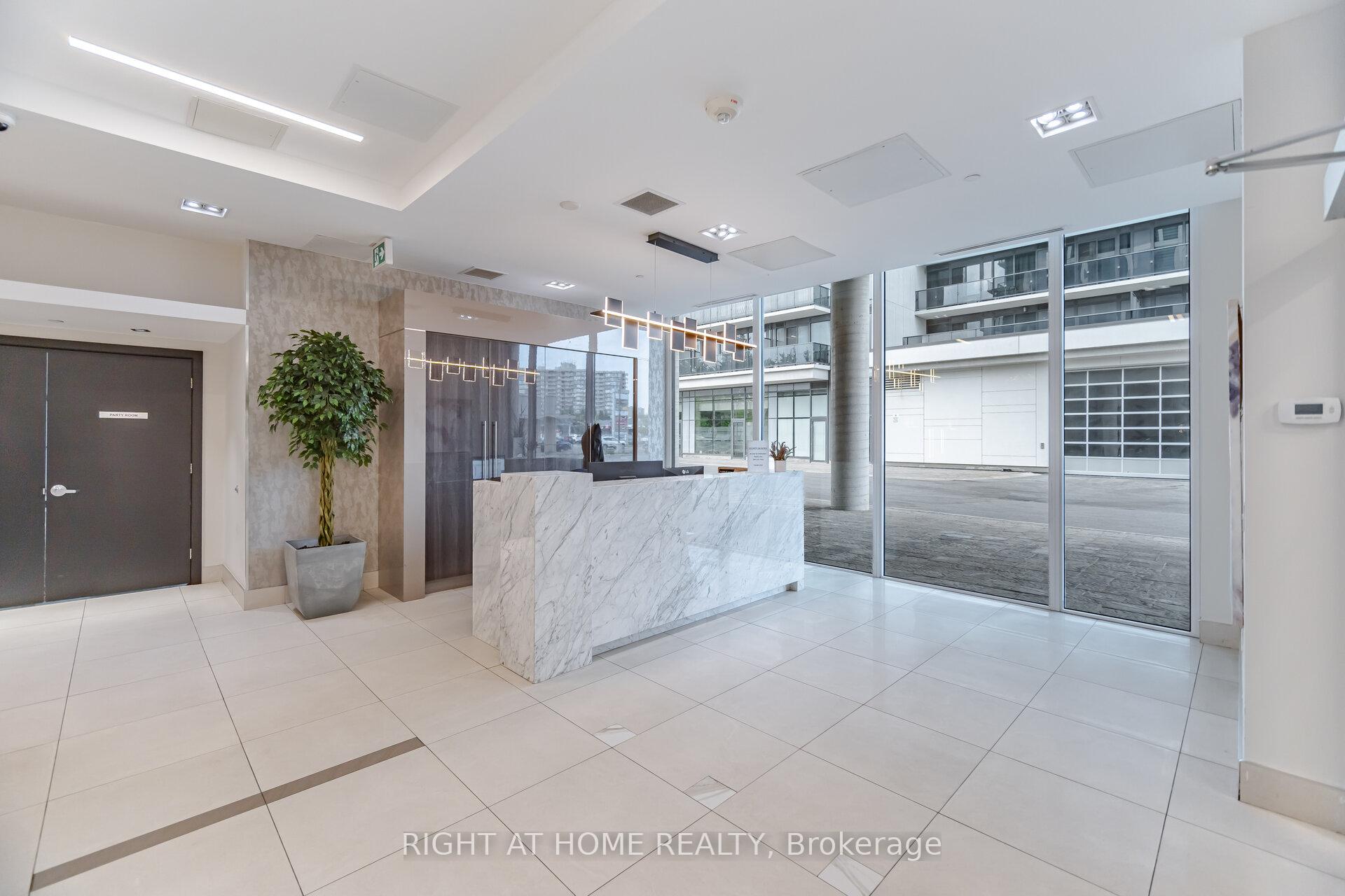 Photo 45 of Unit 1010, 9618 Yonge Street, Richmond Hill, Harding — HOMEH