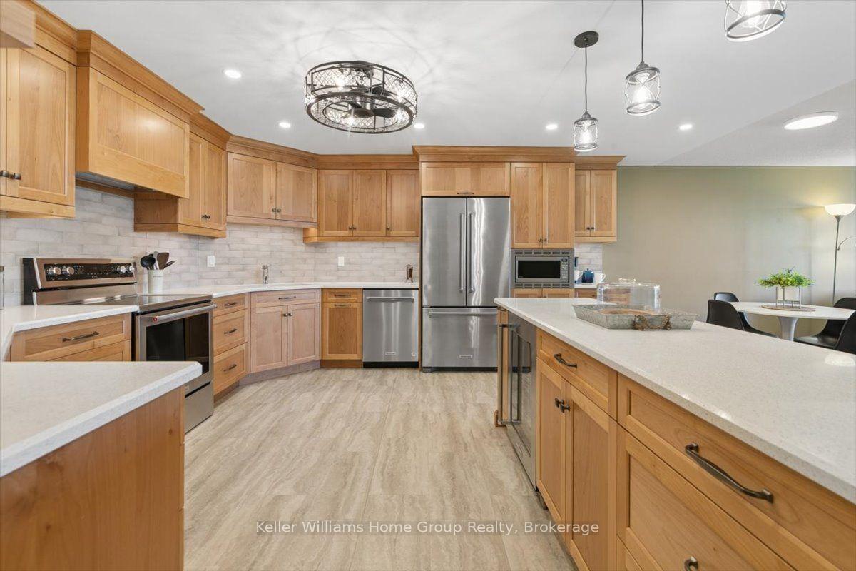 Photo of Unit 902, 24 Marilyn Drive