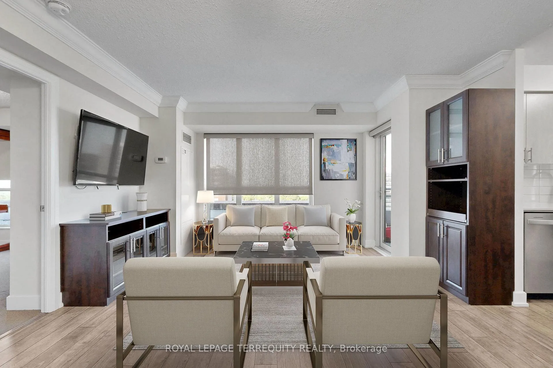 Photo 5 of Unit 1322, 2 Eva Road, Etobicoke, Etobicoke West Mall — HOMEH