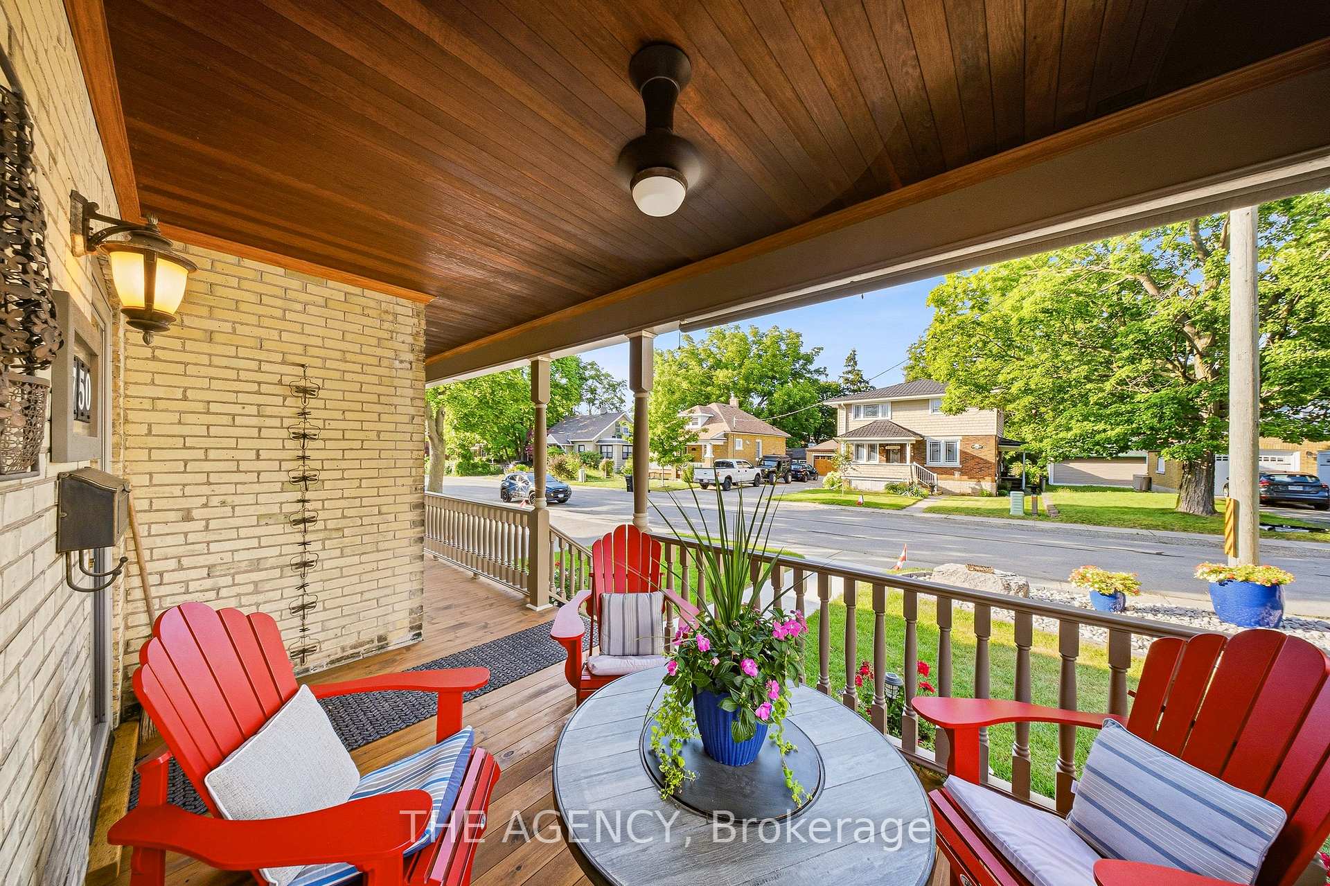 Photo 5 of 750 Vine Street, Cambridge, Preston South — HOMEH