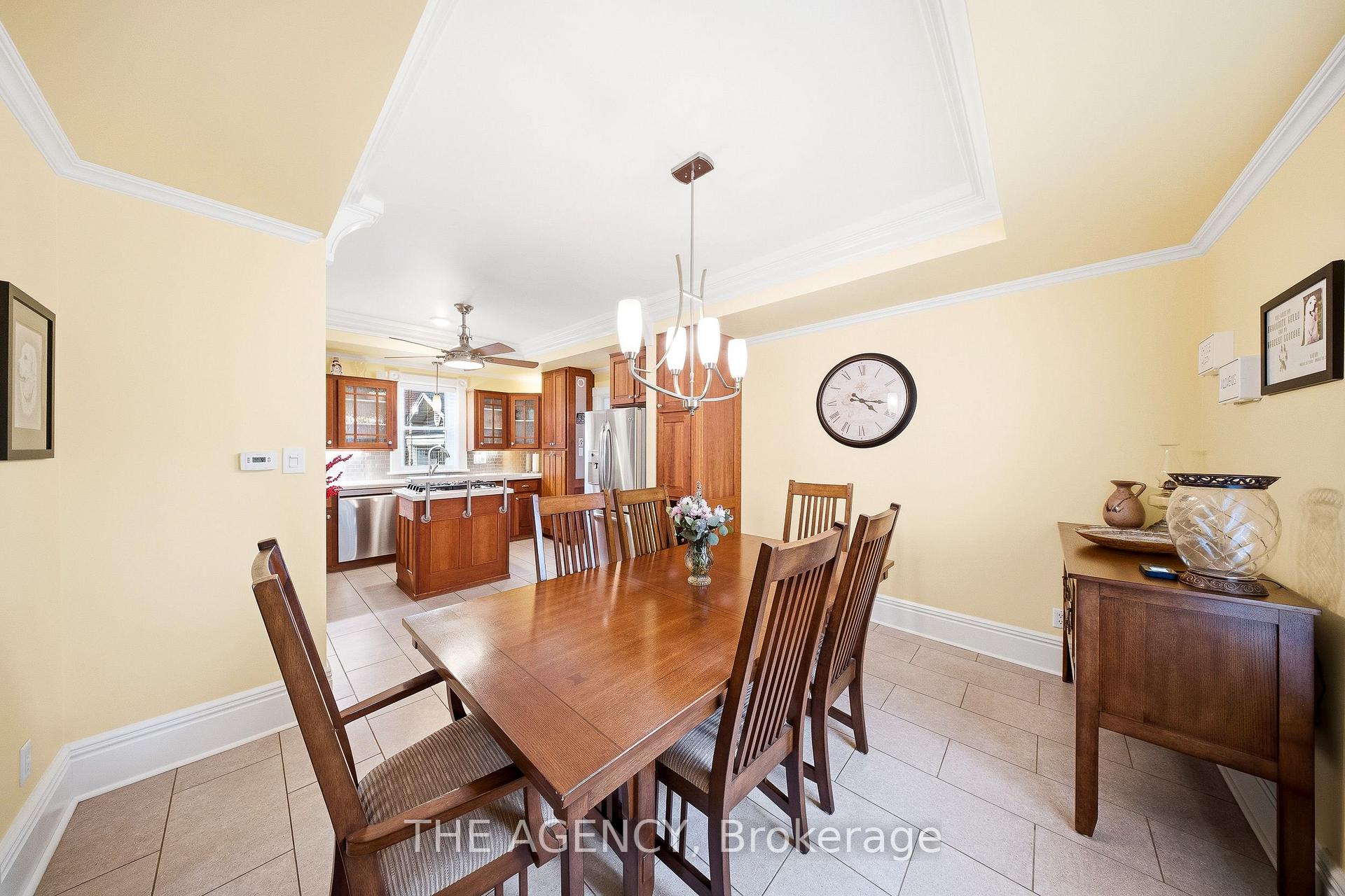 Photo 11 of 750 Vine Street, Cambridge, Preston South — HOMEH