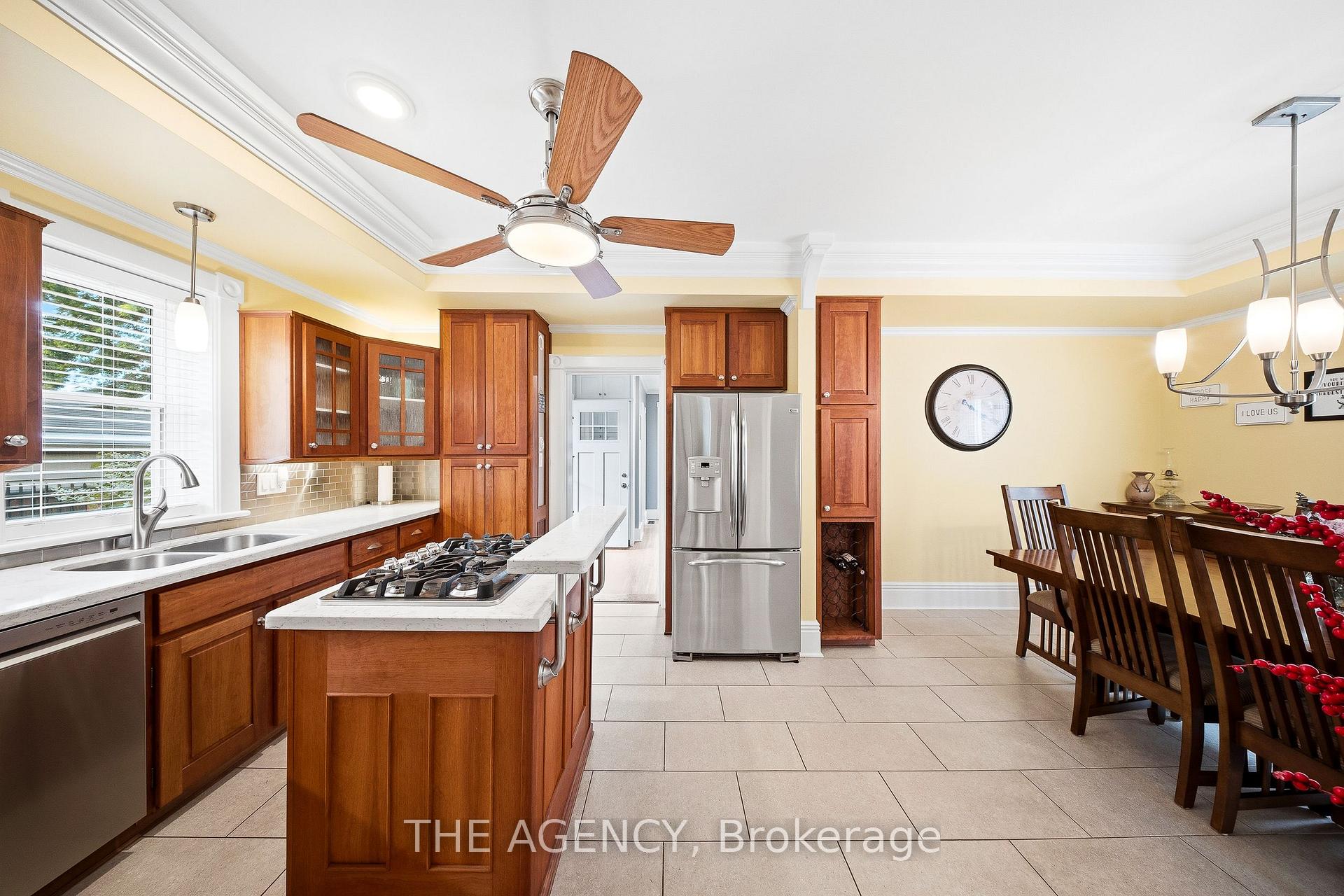 Photo 14 of 750 Vine Street, Cambridge, Preston South — HOMEH