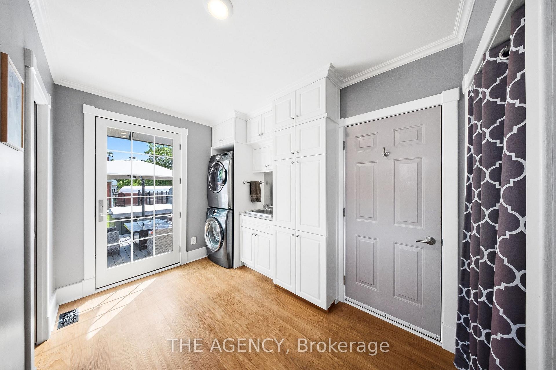 Photo 15 of 750 Vine Street, Cambridge, Preston South — HOMEH