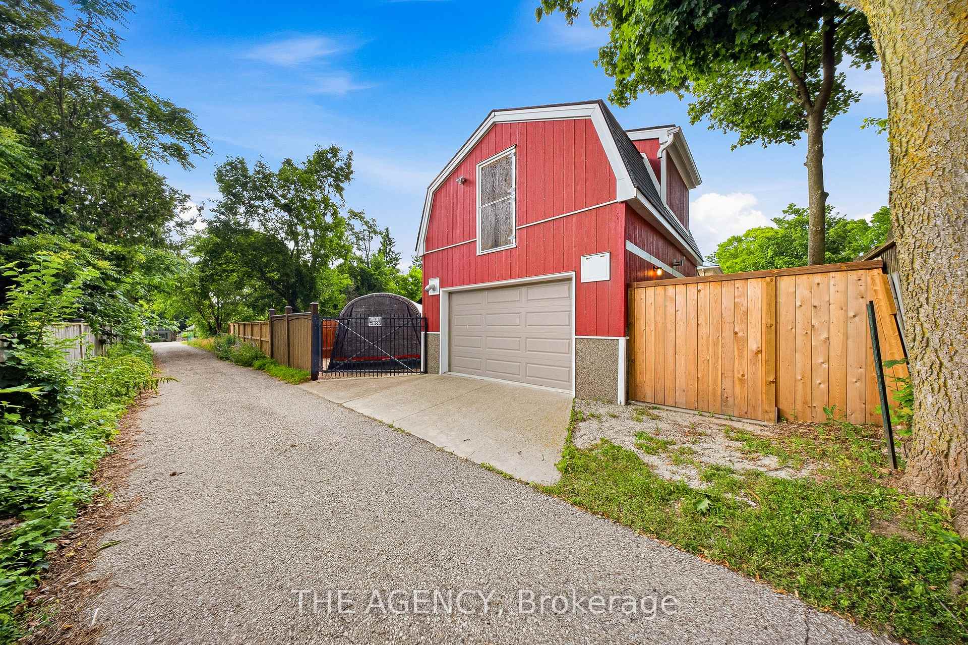 Photo 30 of 750 Vine Street, Cambridge, Preston South — HOMEH