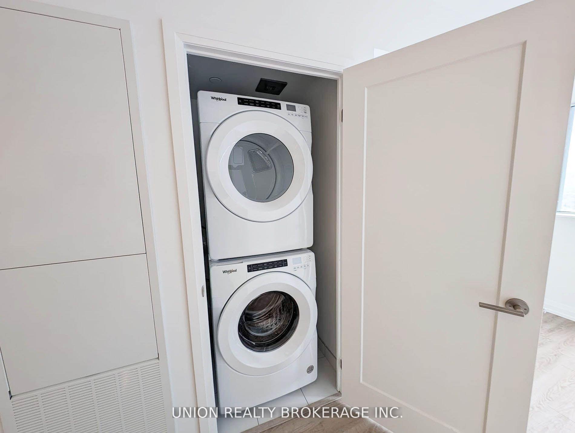 Photo 6 of Unit 2609, 286 Main Street, Toronto, East End-Danforth — HOMEH