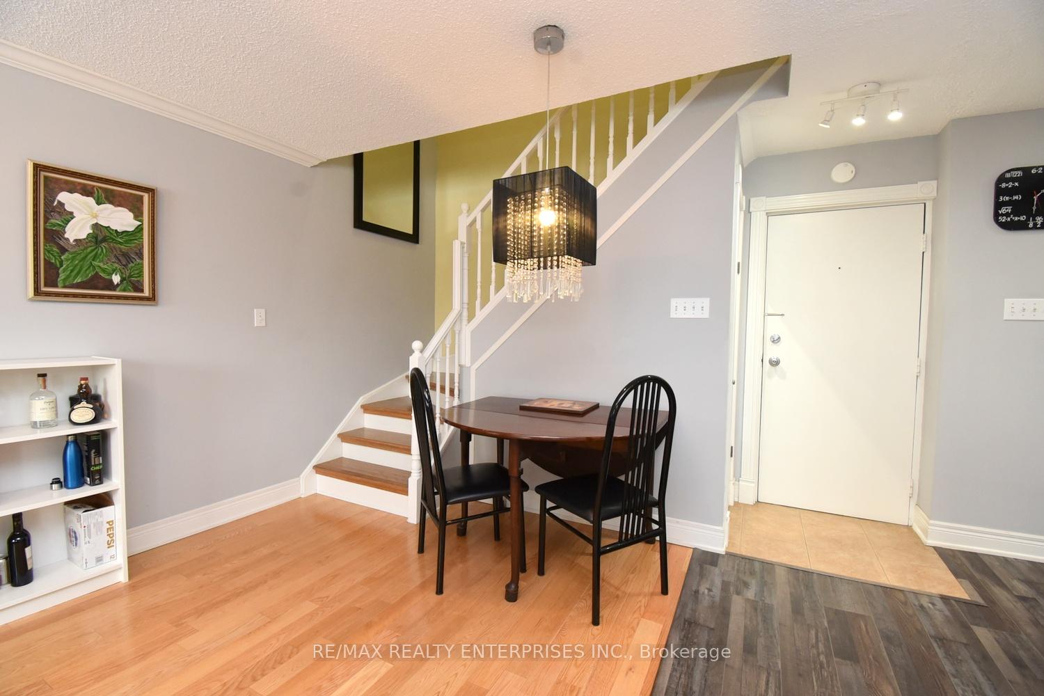 Photo 10 of Unit 119, 2001 Bonnymede Drive, Mississauga, Clarkson — HOMEH