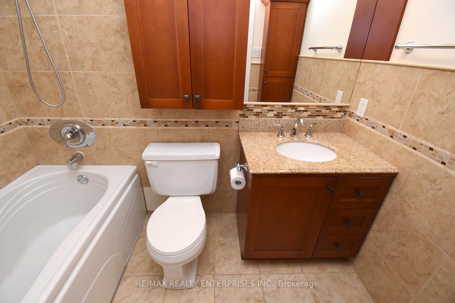 Photo 27 of Unit 119, 2001 Bonnymede Drive, Mississauga, Clarkson — HOMEH