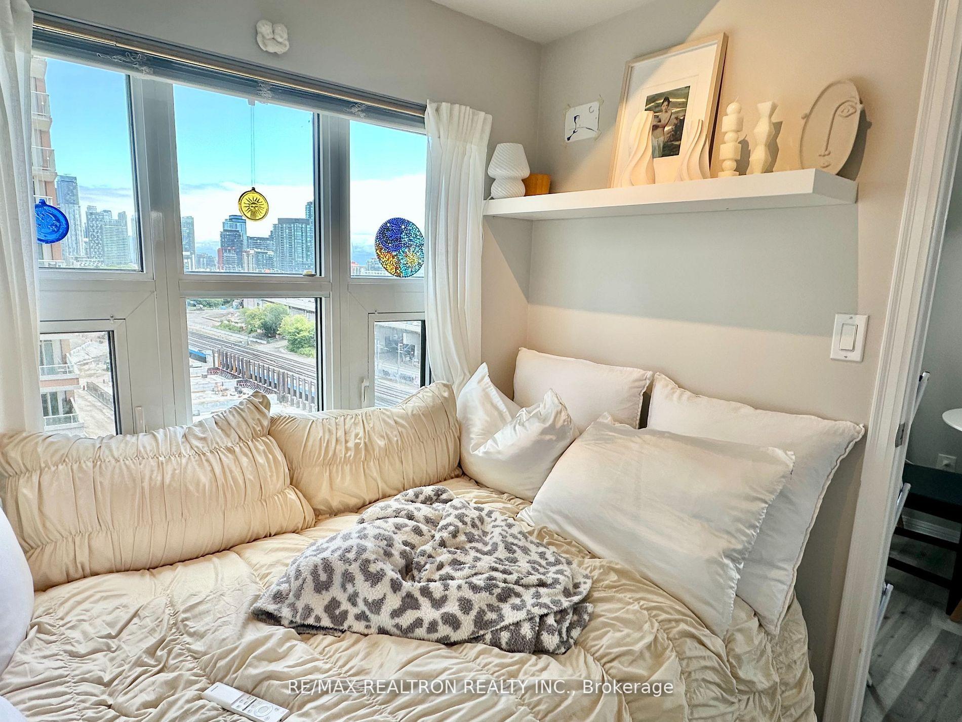Photo 18 of Unit 1006, 85 East Liberty Street, Toronto, Niagara — HOMEH