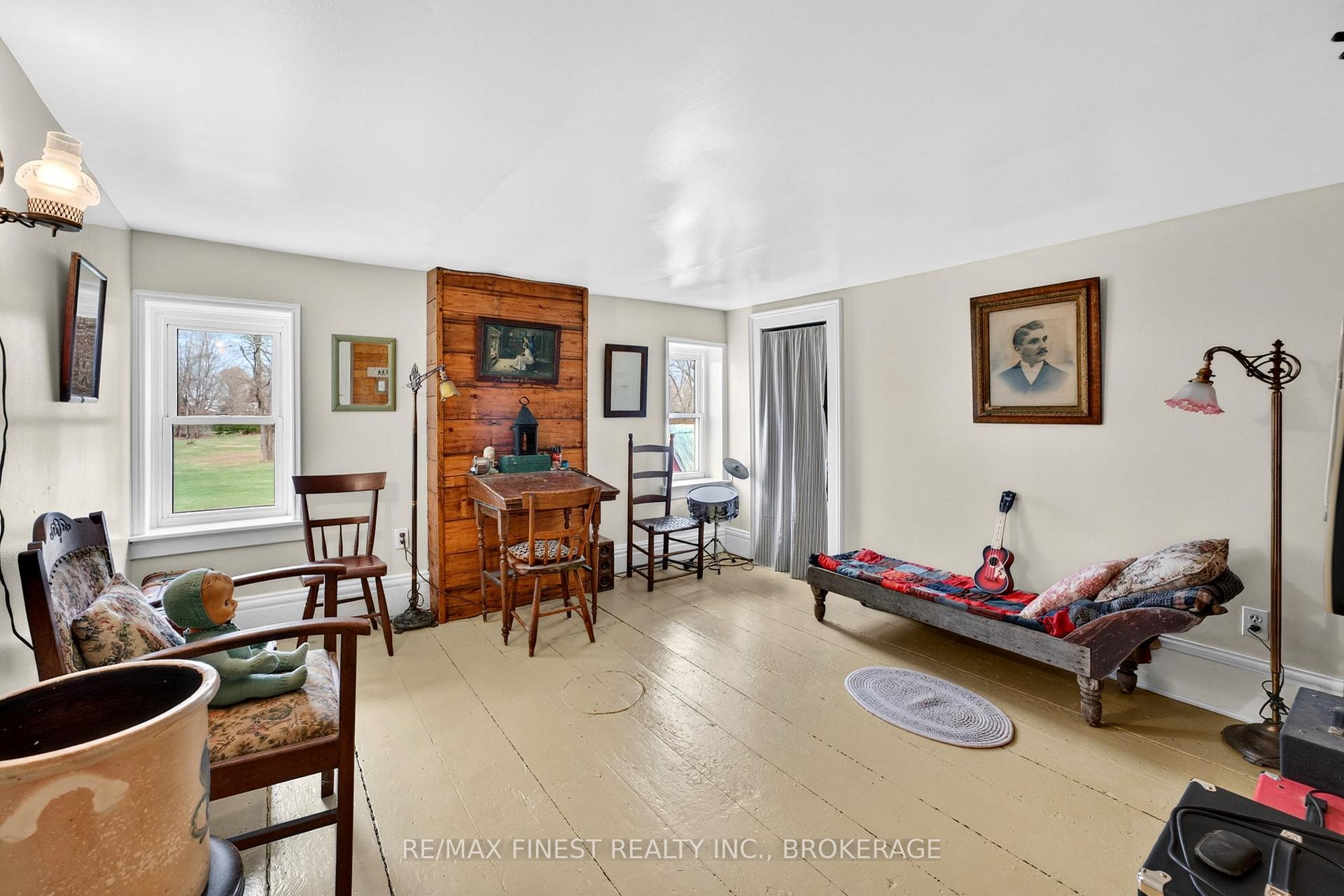 Photo 29 of 2173 Switzerville Road, Loyalist, Lennox and Addington - South — HOMEH