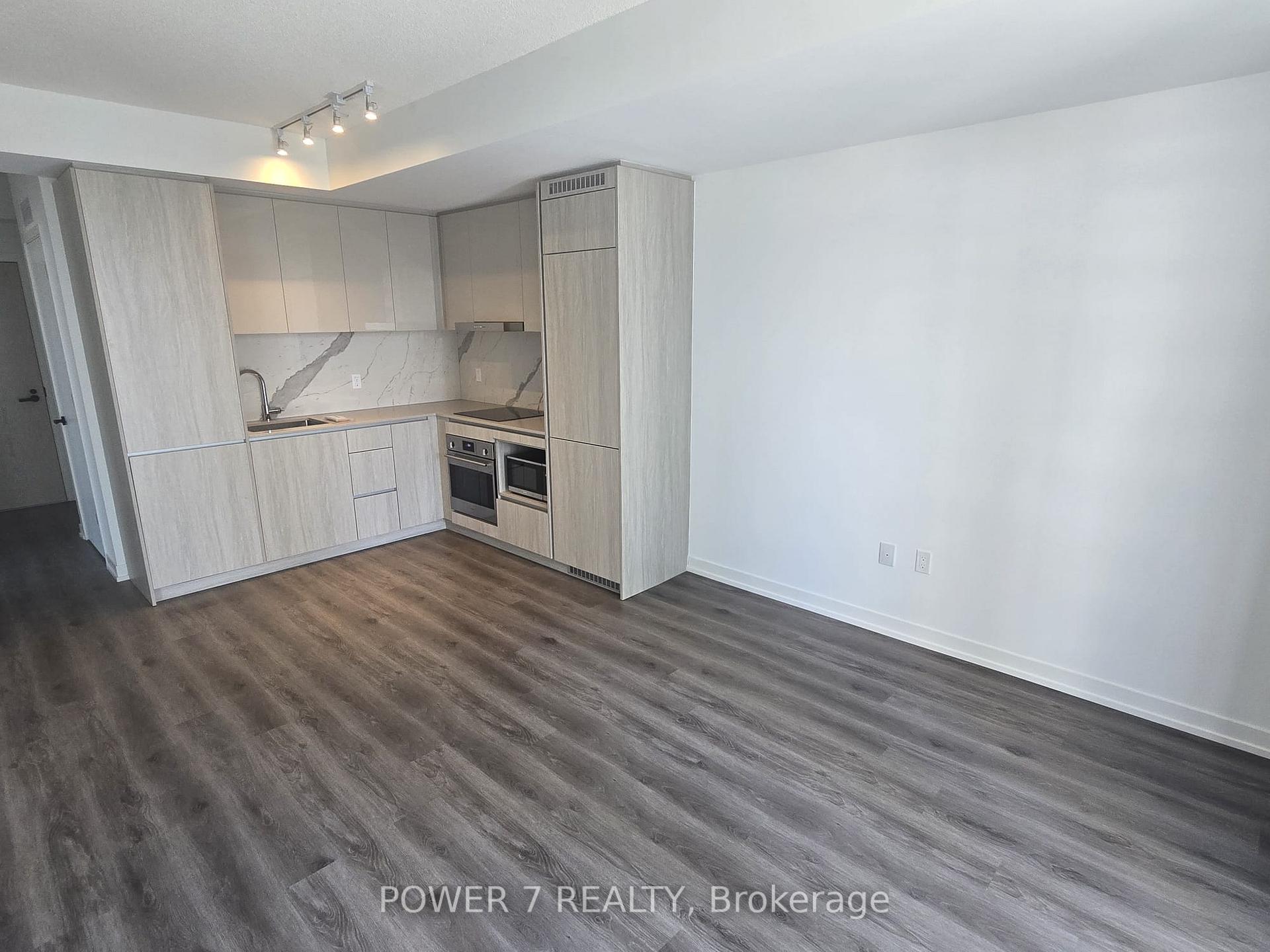 Photo 6 of Unit 1503, 28 Interchange Way, Vaughan, Vaughan Corporate Centre — HOMEH