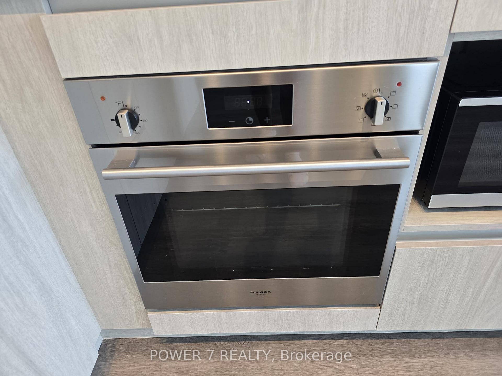Photo 10 of Unit 1503, 28 Interchange Way, Vaughan, Vaughan Corporate Centre — HOMEH