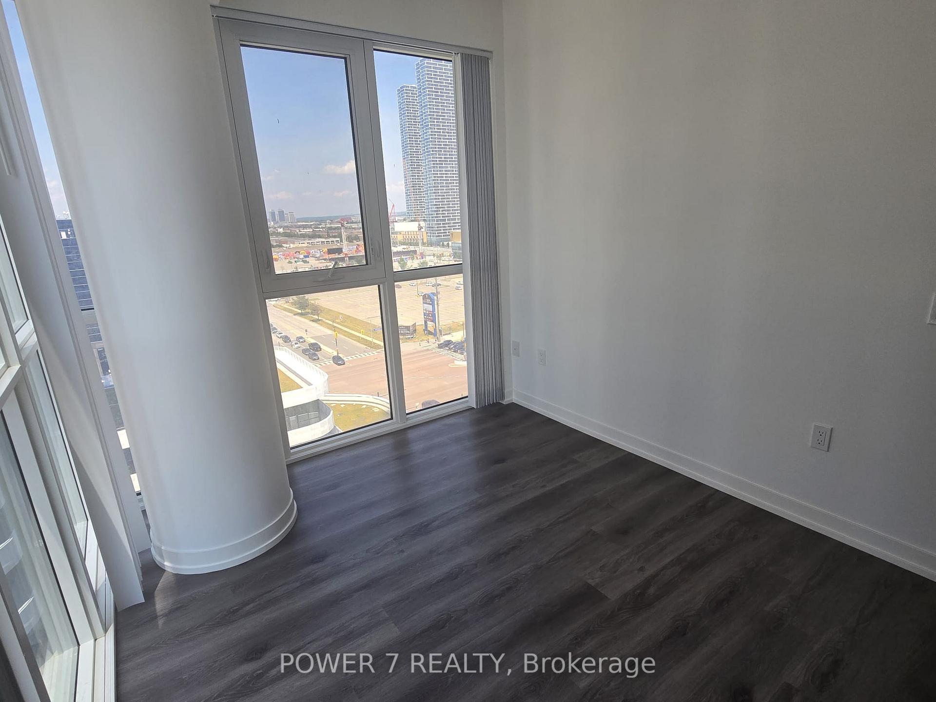 Photo 13 of Unit 1503, 28 Interchange Way, Vaughan, Vaughan Corporate Centre — HOMEH