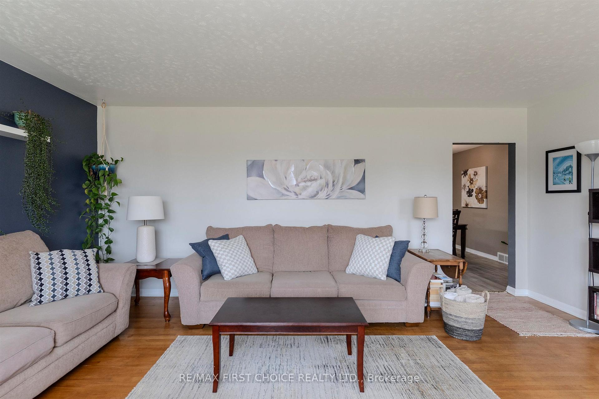 Photo 12 of 601 Edward Street S, Thunder Bay, Green Acres — HOMEH