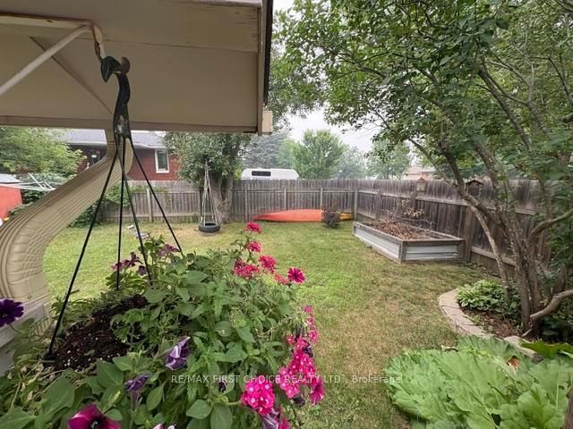 Photo 46 of 601 Edward Street S, Thunder Bay, Green Acres — HOMEH