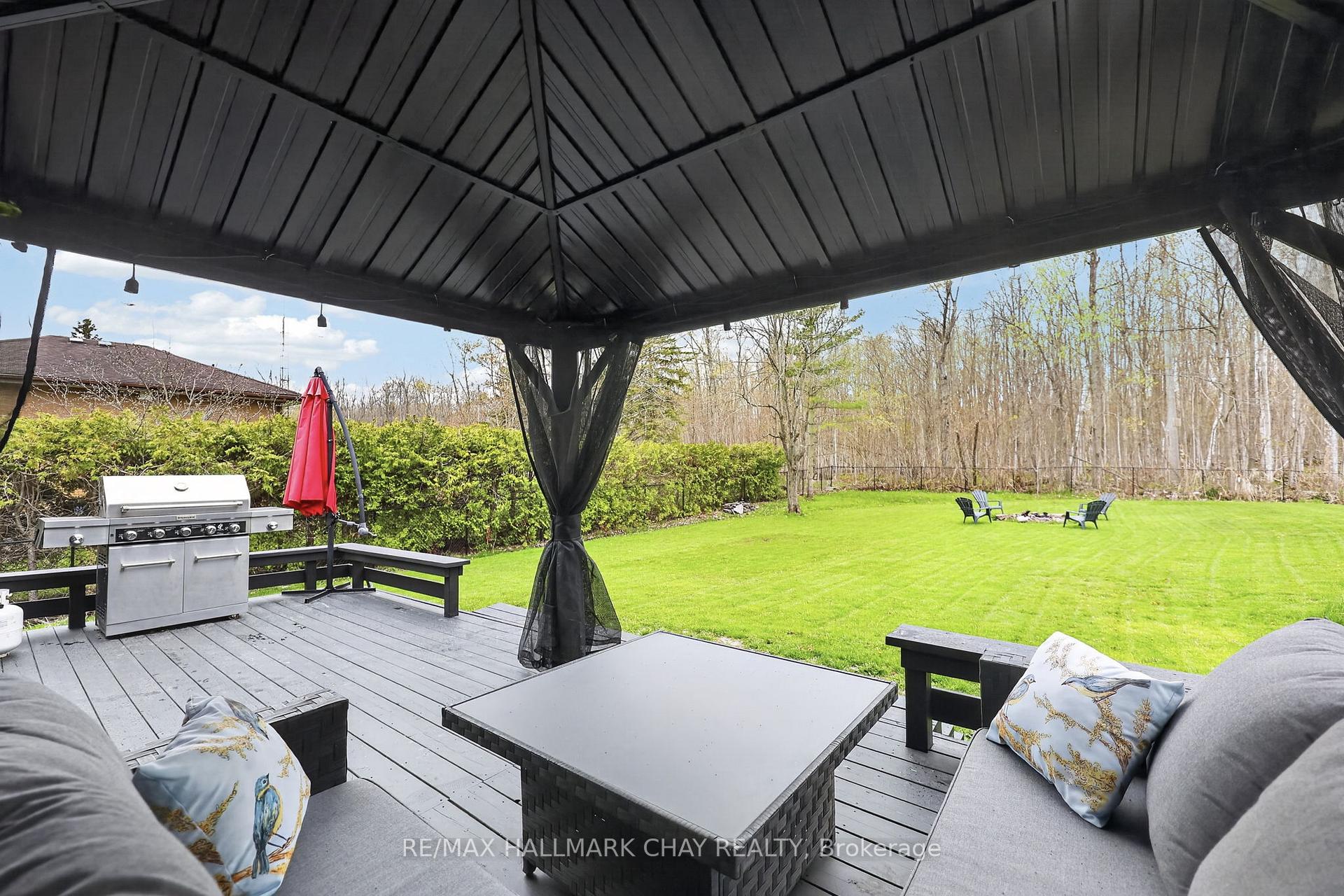 Photo 37 of 2330 Lakeshore Road E, Oro-Medonte, Hawkestone — HOMEH