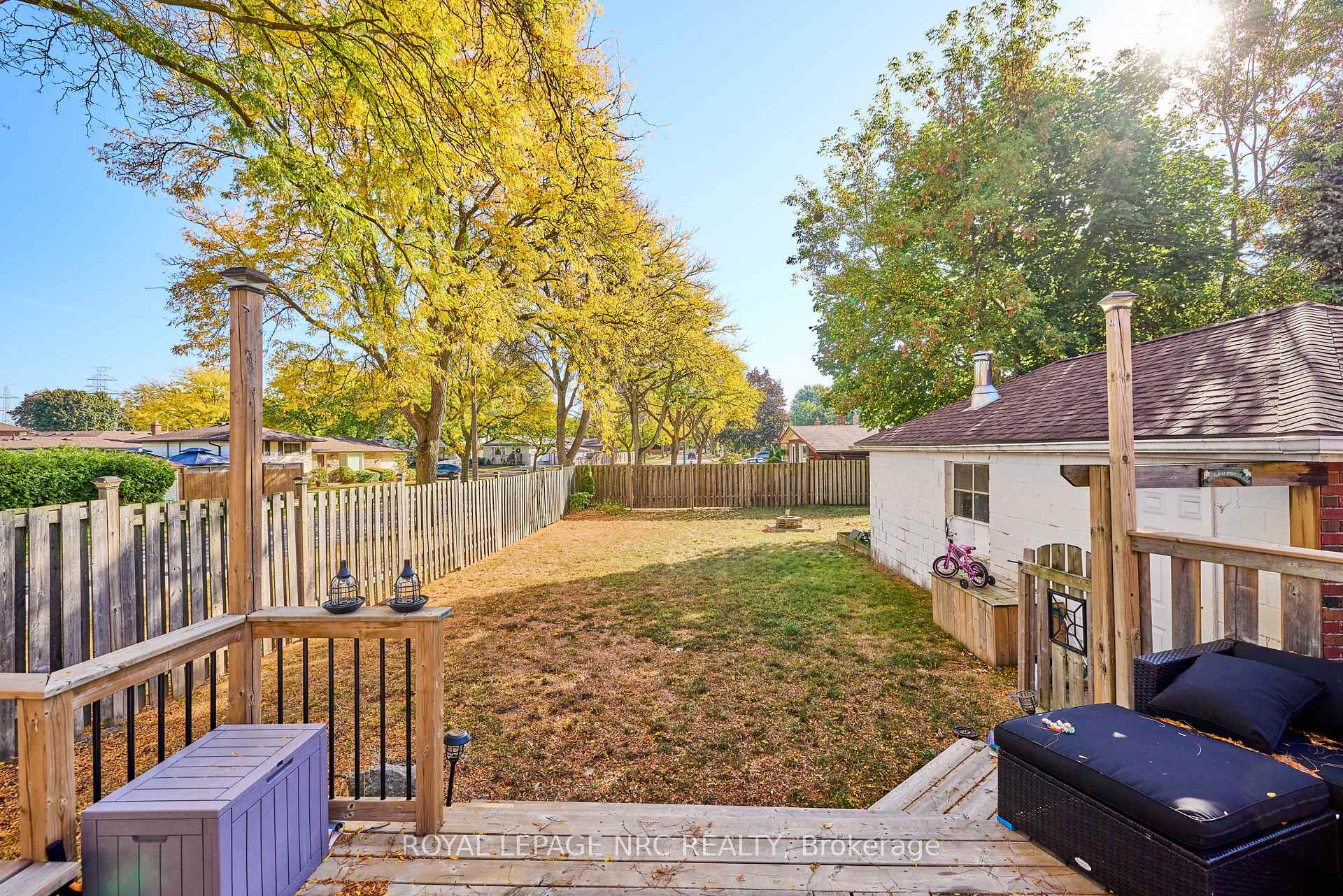 Photo 12 of 2862 Dorchester Road, Niagara Falls, Stamford — HOMEH