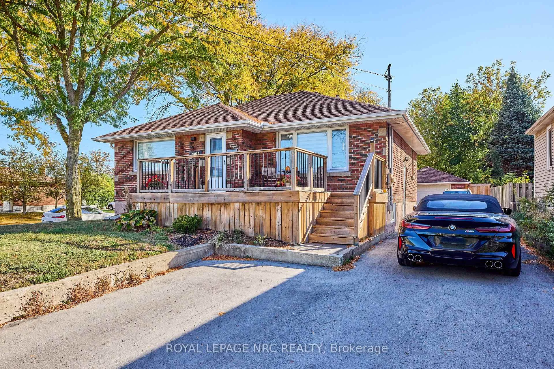 Photo 11 of 2862 Dorchester Road, Niagara Falls, Stamford — HOMEH