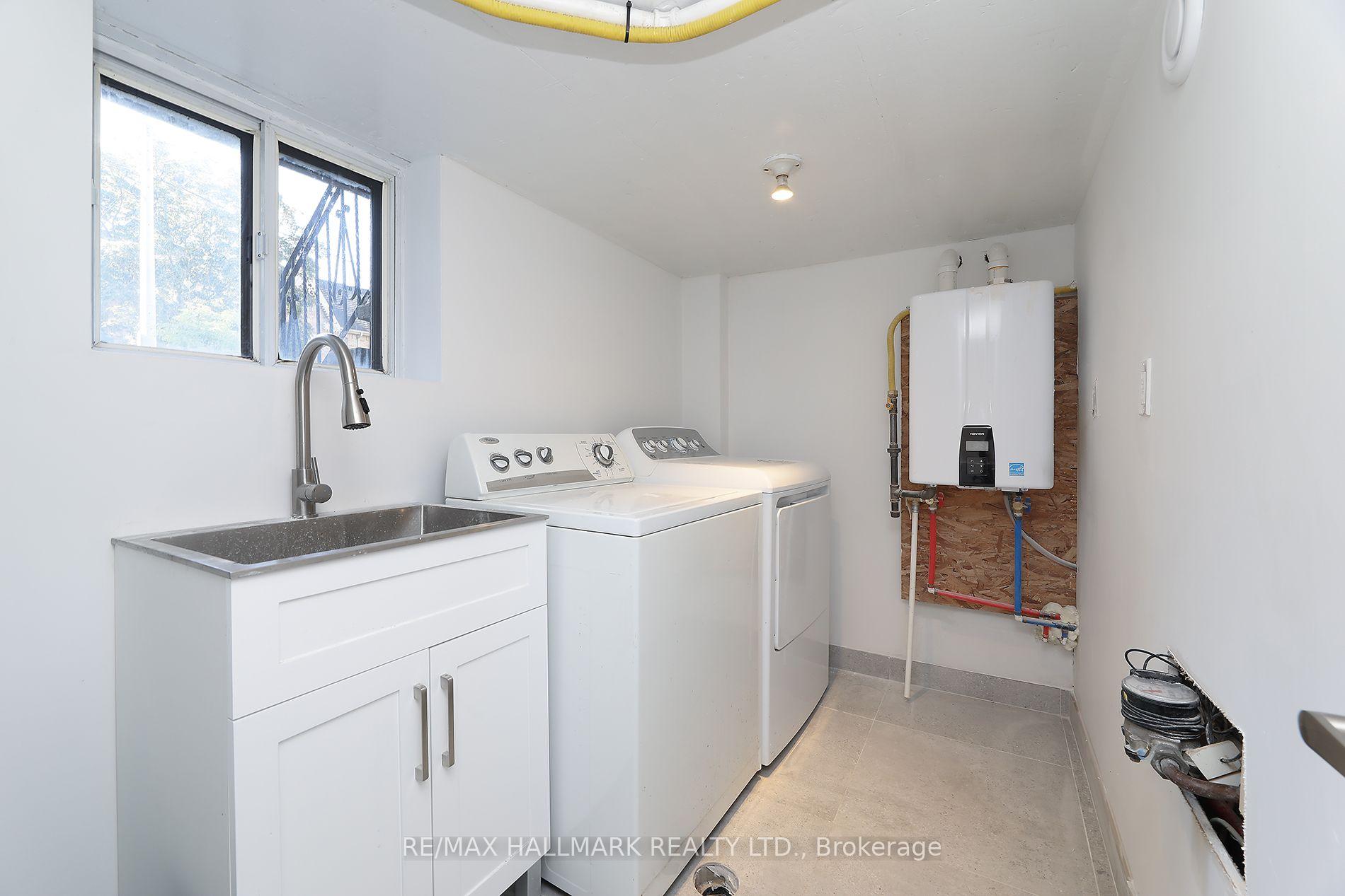 Photo 19 of 38 Halton Street, Toronto, Trinity-Bellwoods — HOMEH
