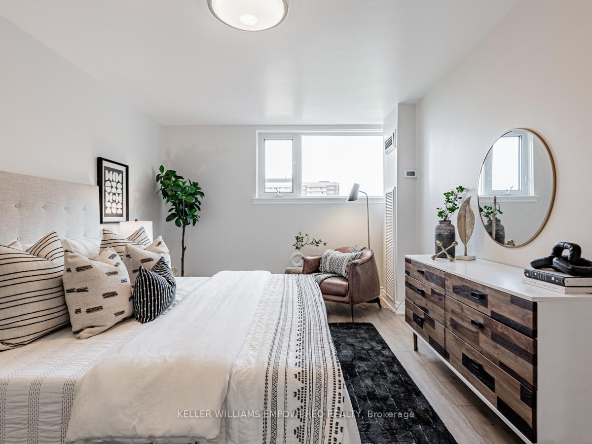 Photo 24 of Unit 1309, 240 Scarlett Road, Toronto, Rockcliffe-Smythe — HOMEH