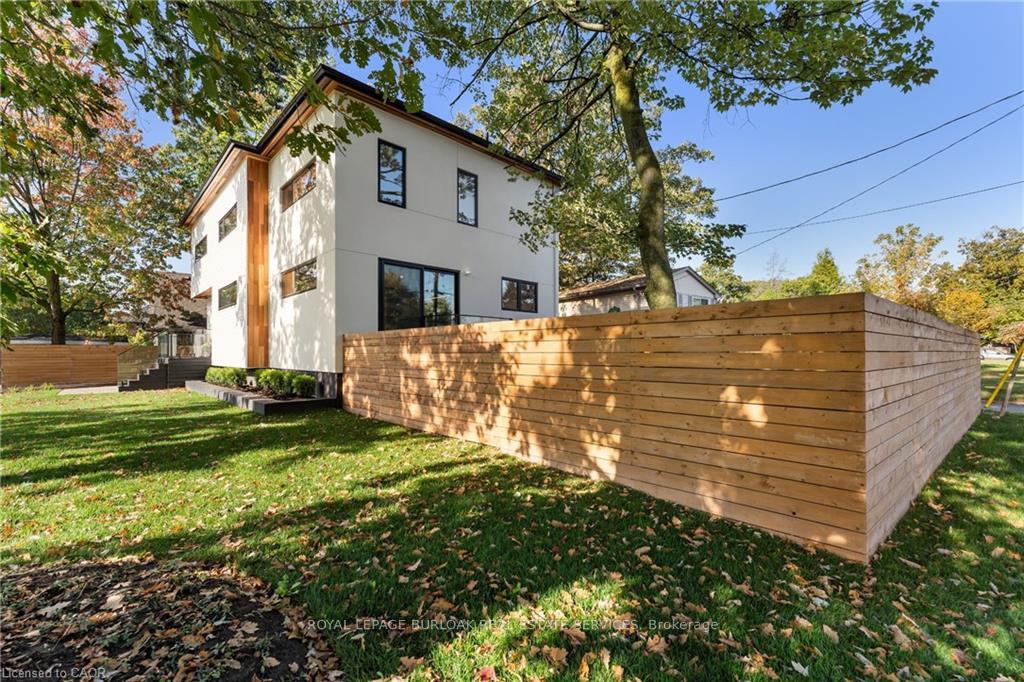 Photo 3 of 5427 Anthony Place, Burlington, Appleby — HOMEH