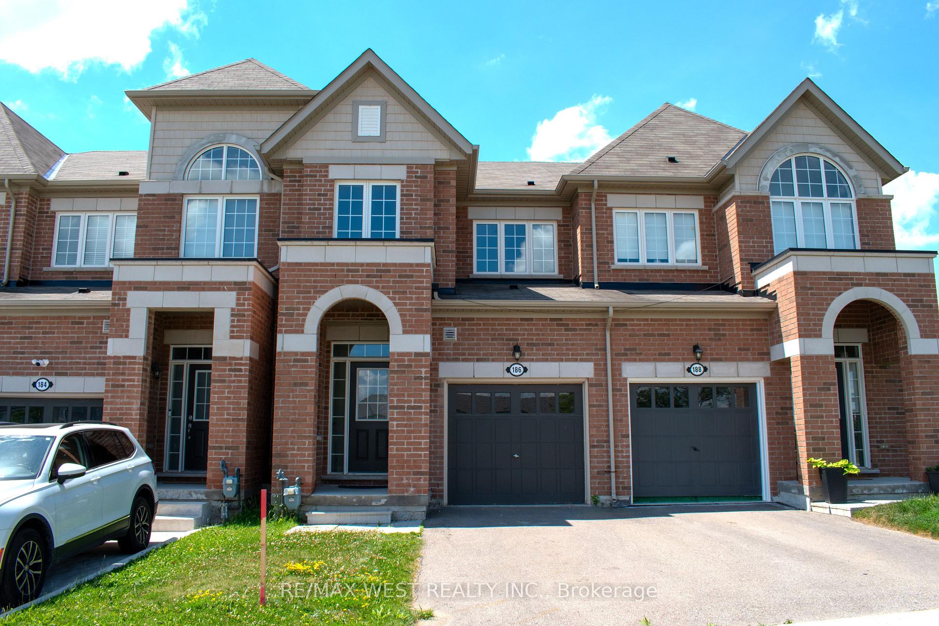 Photo 2 of 186 Parkinson Crescent, Orangeville — HOMEH