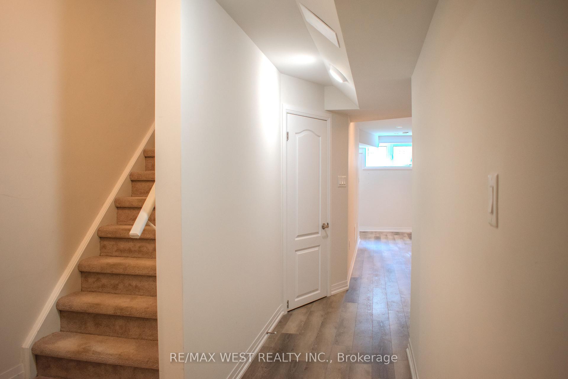 Photo 17 of 186 Parkinson Crescent, Orangeville — HOMEH