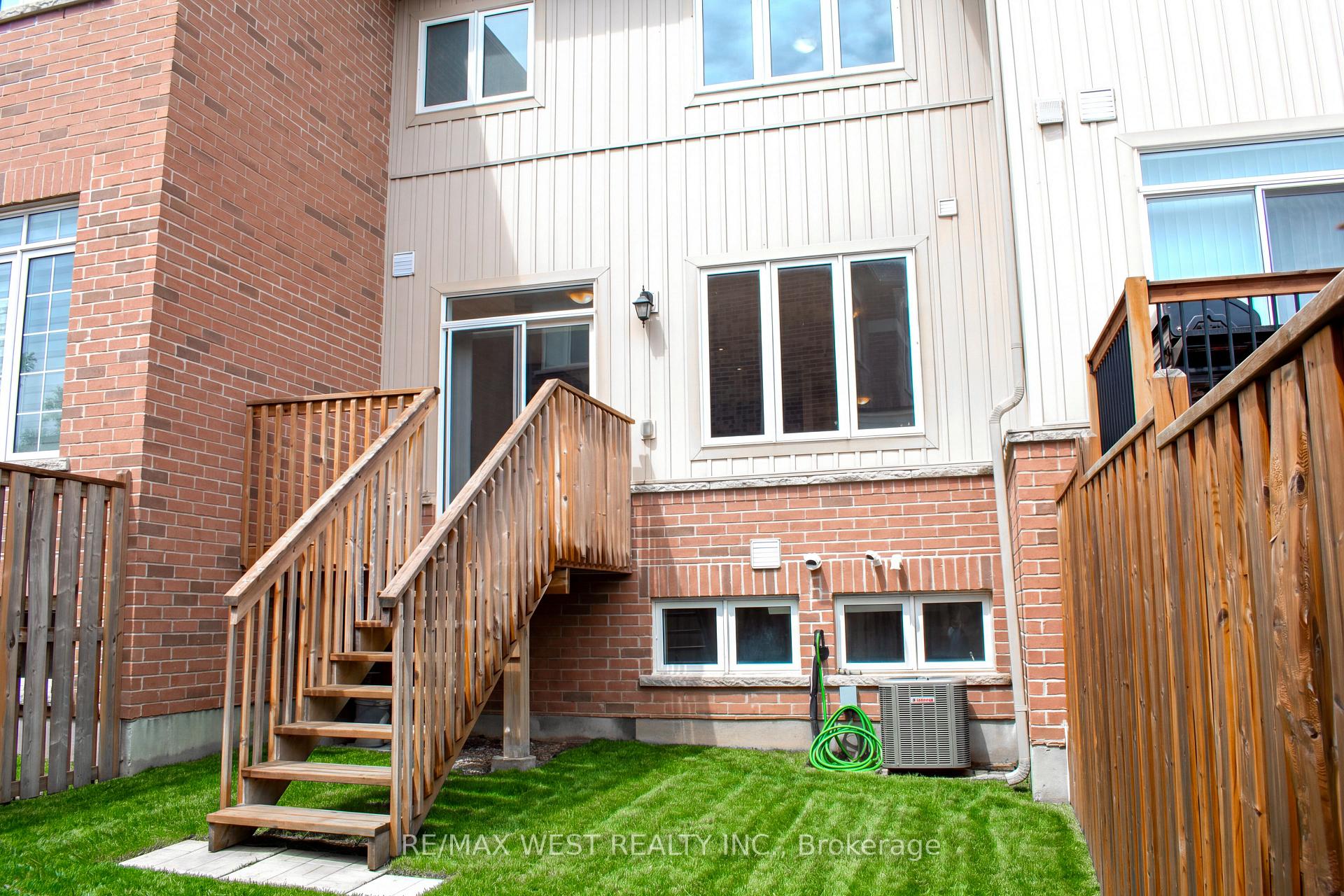 Photo 20 of 186 Parkinson Crescent, Orangeville — HOMEH