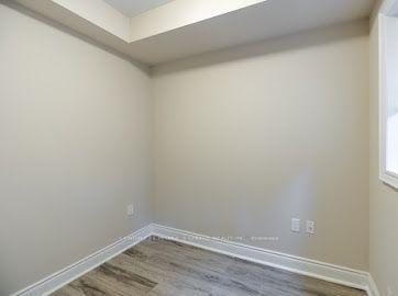 Photo 4 of 2037 Queensborough Gate, Mississauga, Central Erin Mills — HOMEH