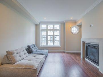 Photo 9 of 2037 Queensborough Gate, Mississauga, Central Erin Mills — HOMEH