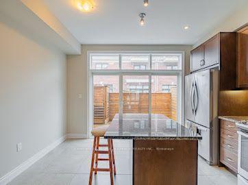 Photo 13 of 2037 Queensborough Gate, Mississauga, Central Erin Mills — HOMEH