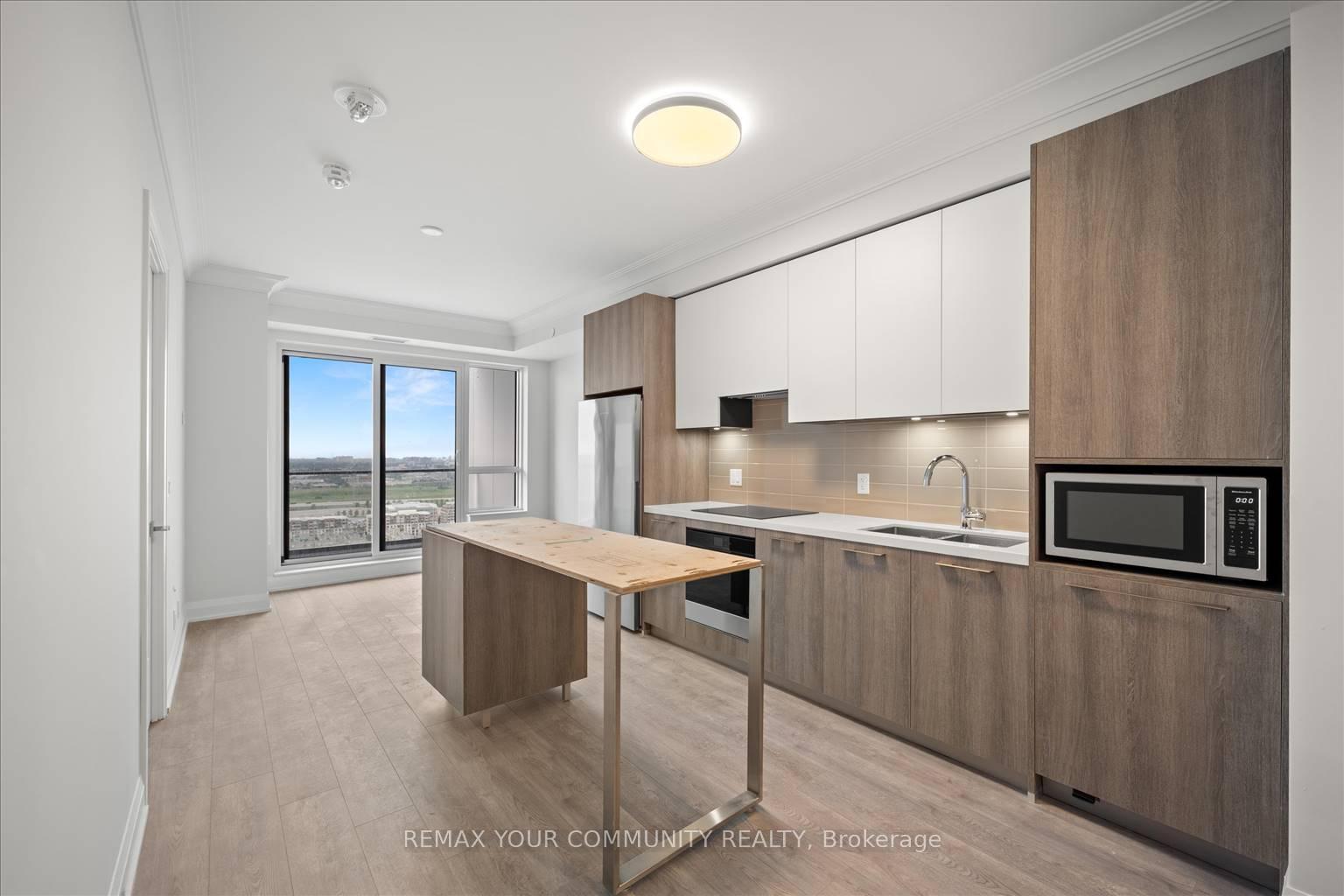 Photo 3 of Unit 3703, 8 Water Walk Drive, Markham, Unionville — HOMEH