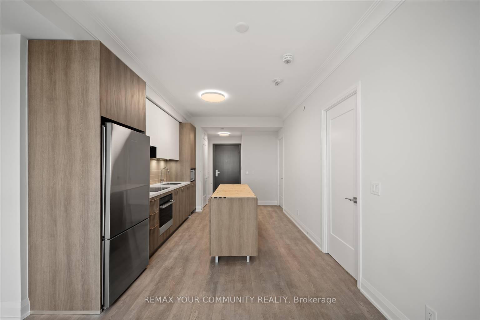 Photo 6 of Unit 3703, 8 Water Walk Drive, Markham, Unionville — HOMEH