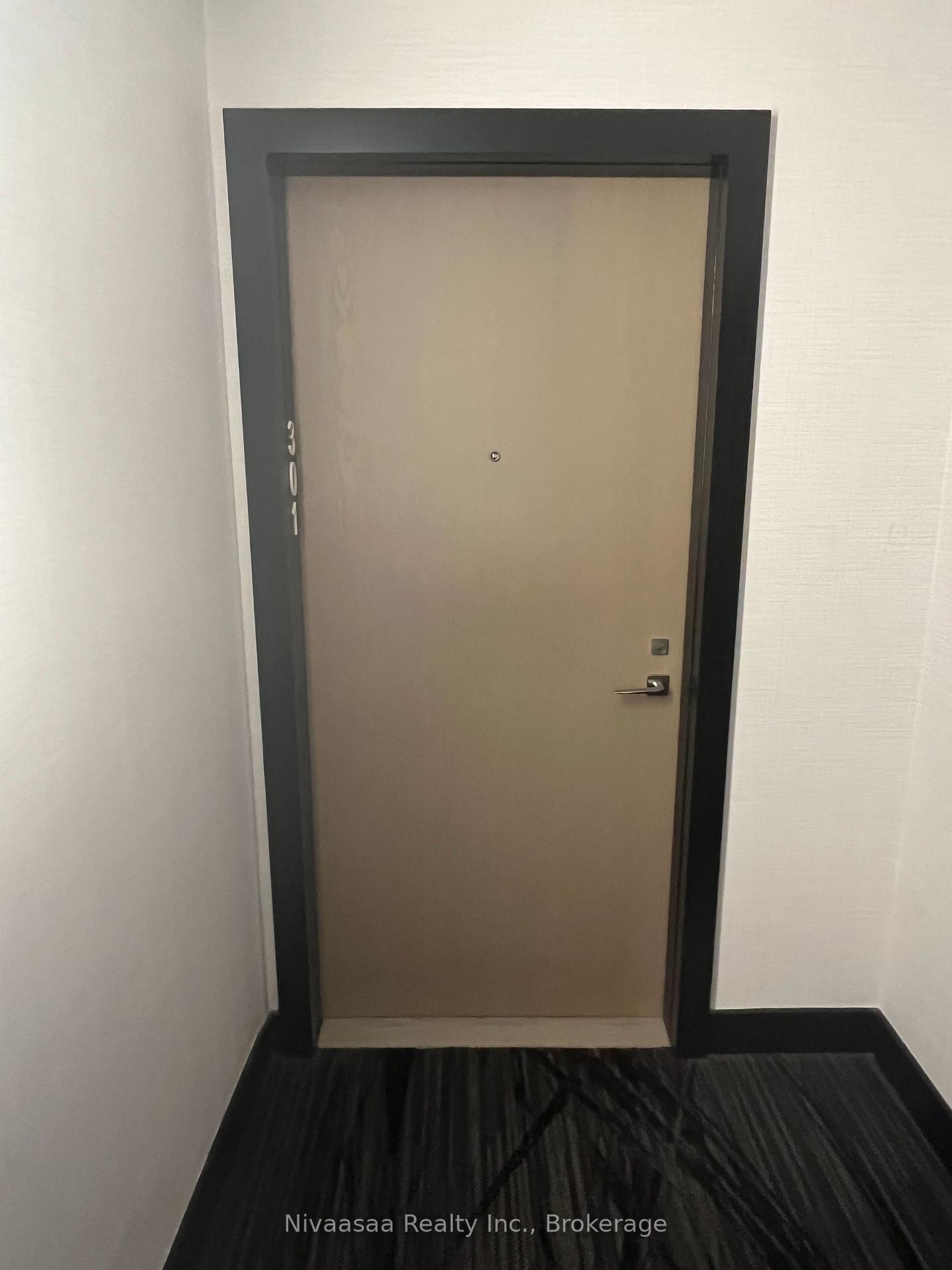 Photo 2 of Unit 301, 10 Rouge Valley Drive W, Markham, Unionville — HOMEH