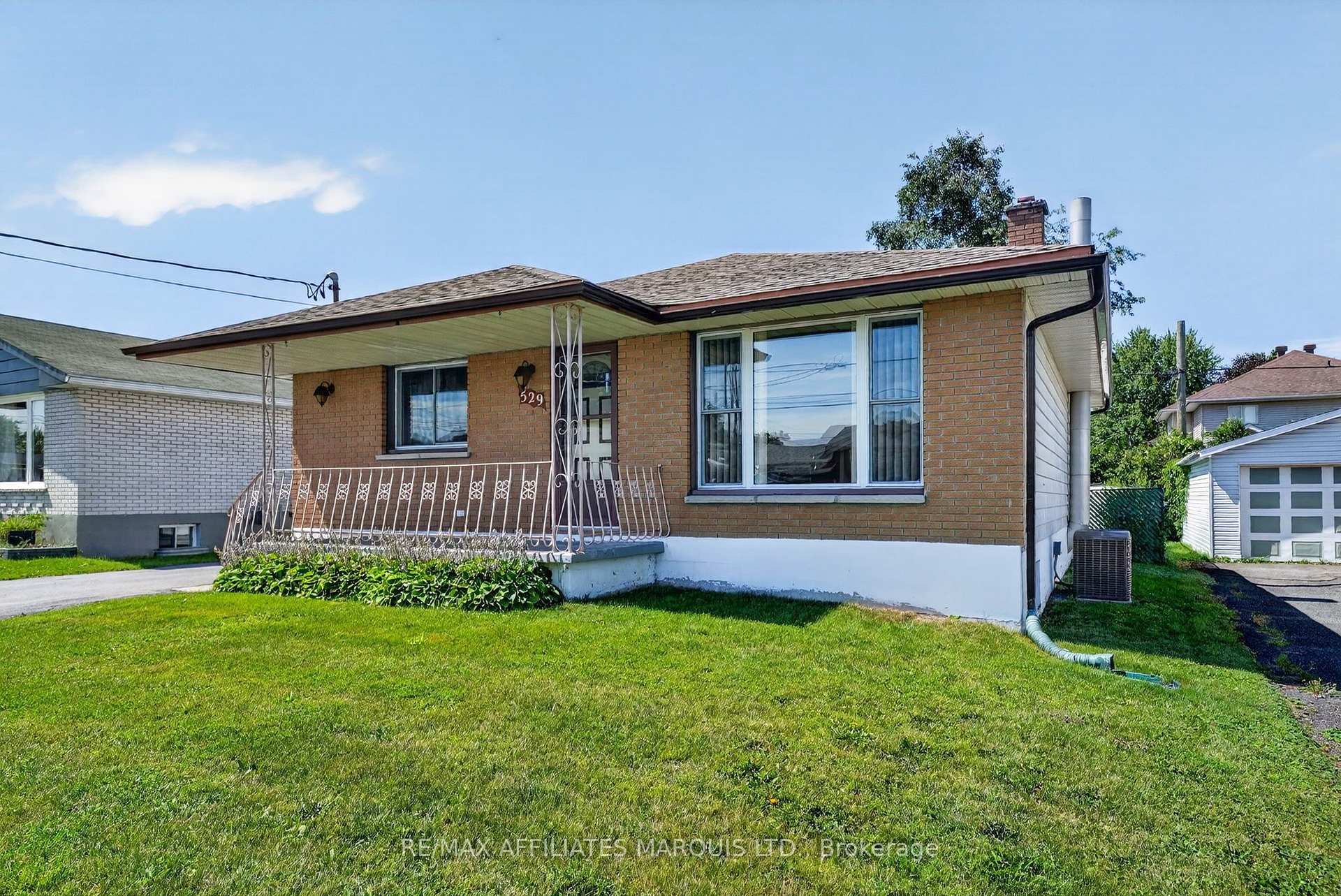 Photo 3 of 529 Anthony Street, Cornwall, Cornwall — HOMEH