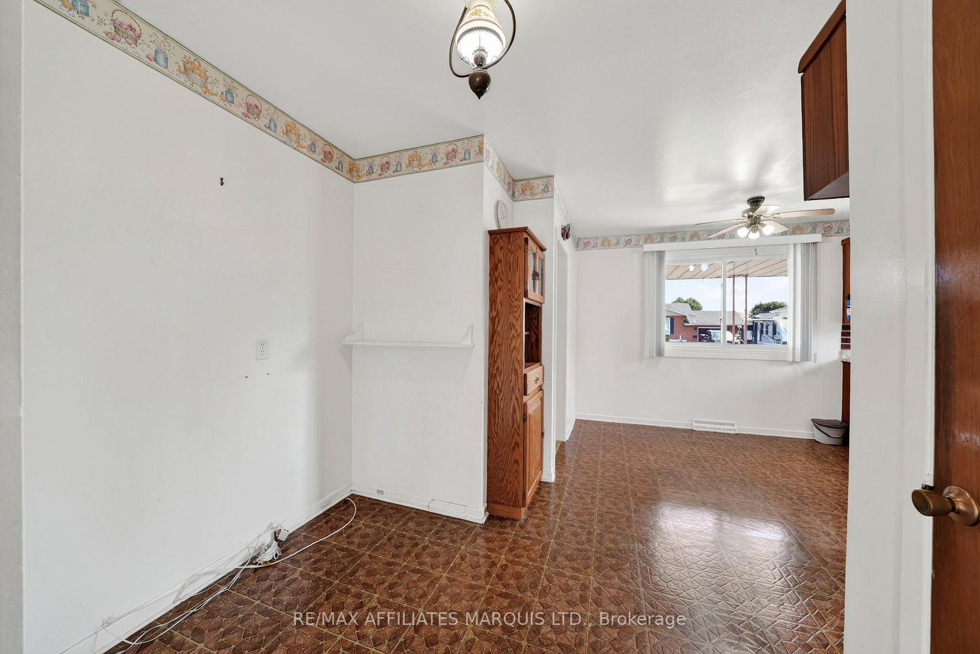 Photo 11 of 529 Anthony Street, Cornwall, Cornwall — HOMEH
