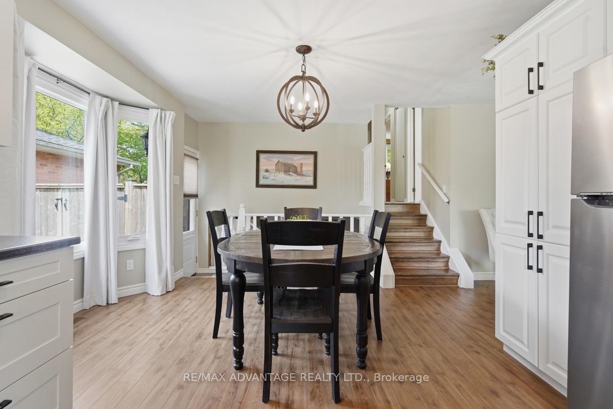 Photo 15 of 223 Ardsley Crescent, London, North I — HOMEH