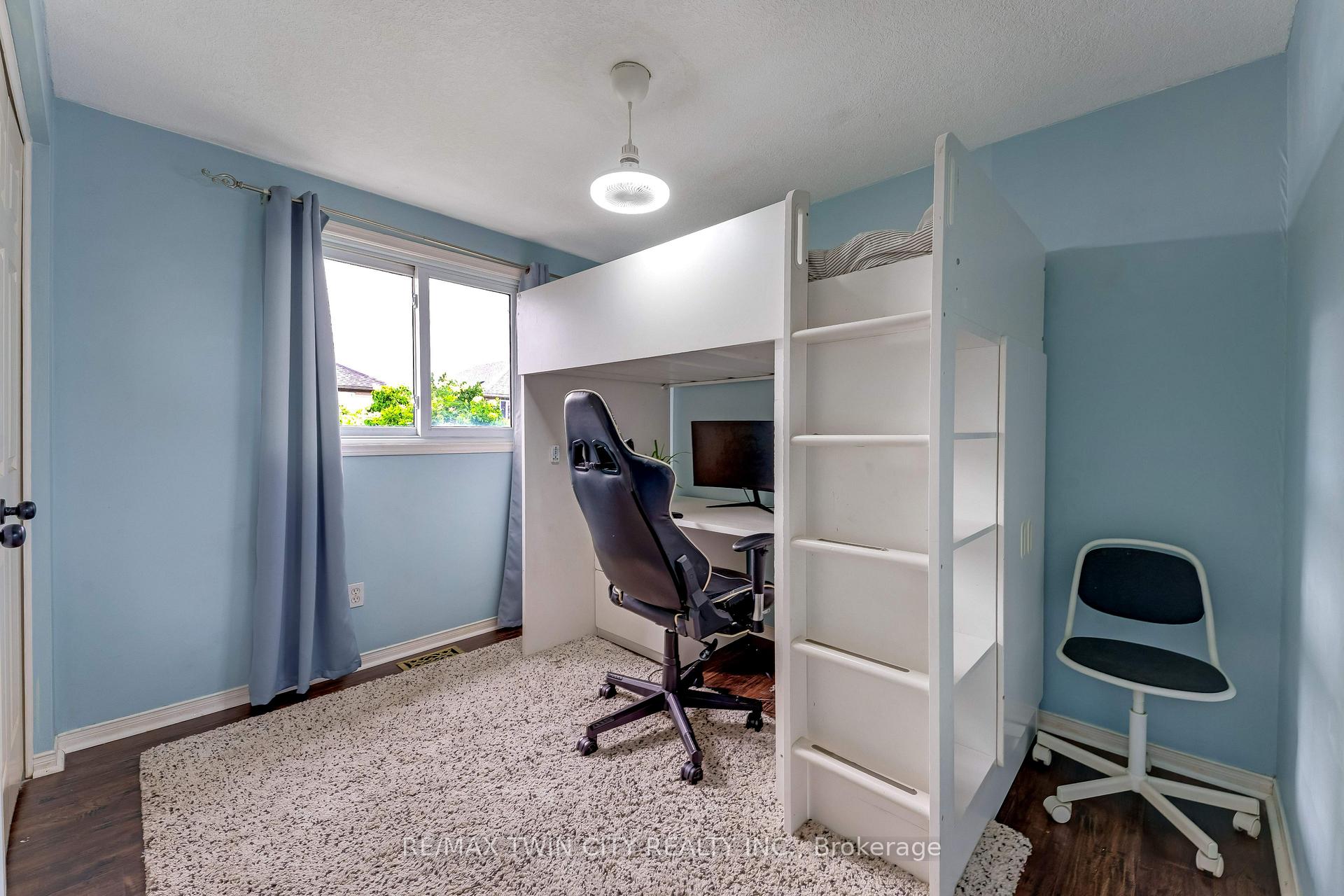 Photo 21 of 925 Copper Leaf Crescent, Kitchener, Trussler — HOMEH