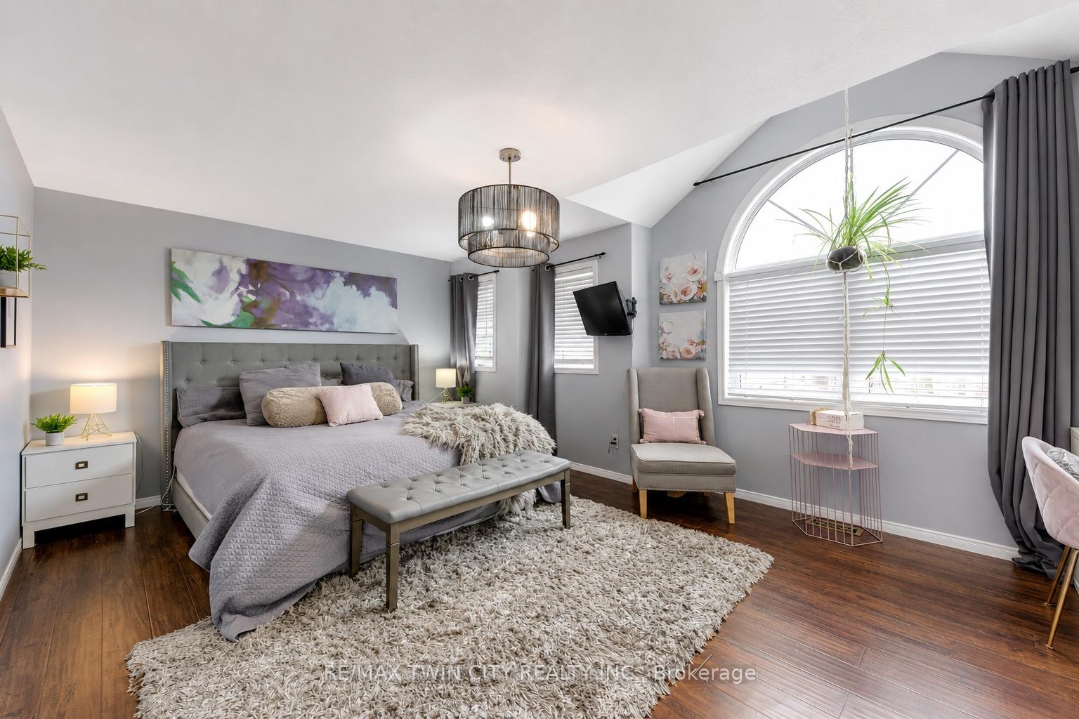 Photo 23 of 925 Copper Leaf Crescent, Kitchener, Trussler — HOMEH