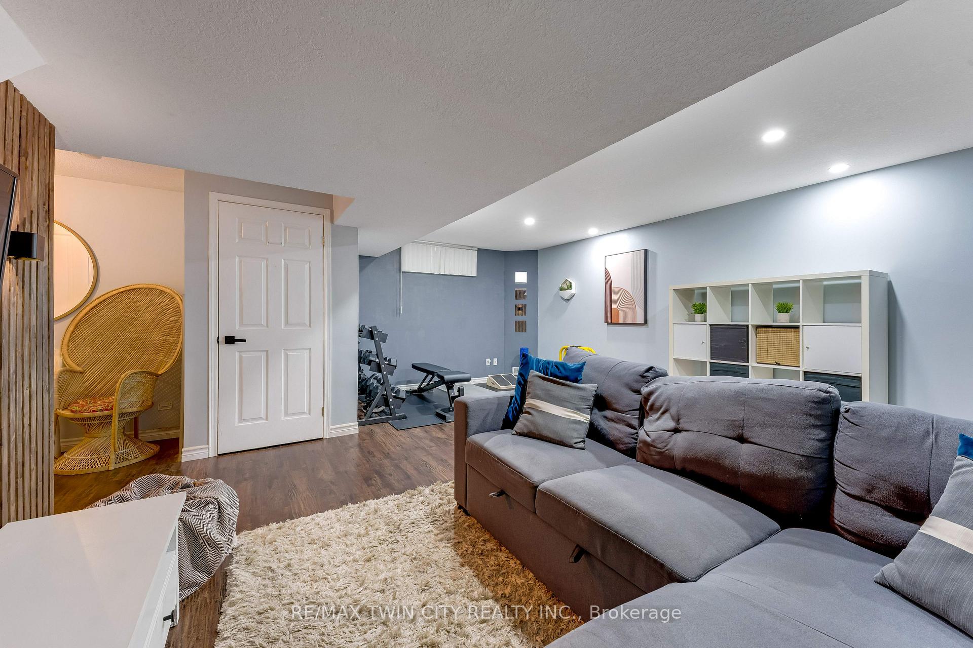 Photo 34 of 925 Copper Leaf Crescent, Kitchener, Trussler — HOMEH